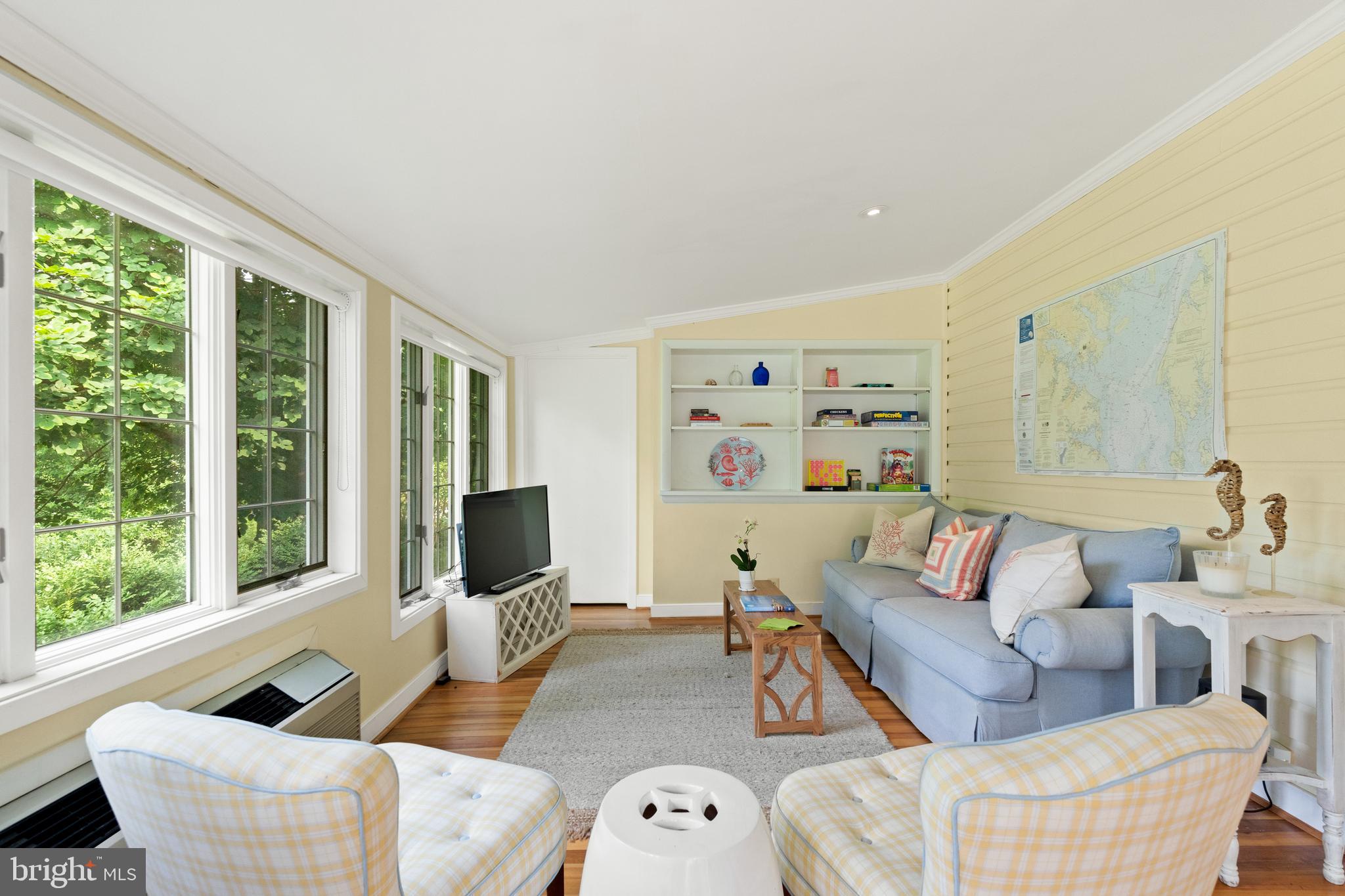 GIBSON ISLAND - Residential