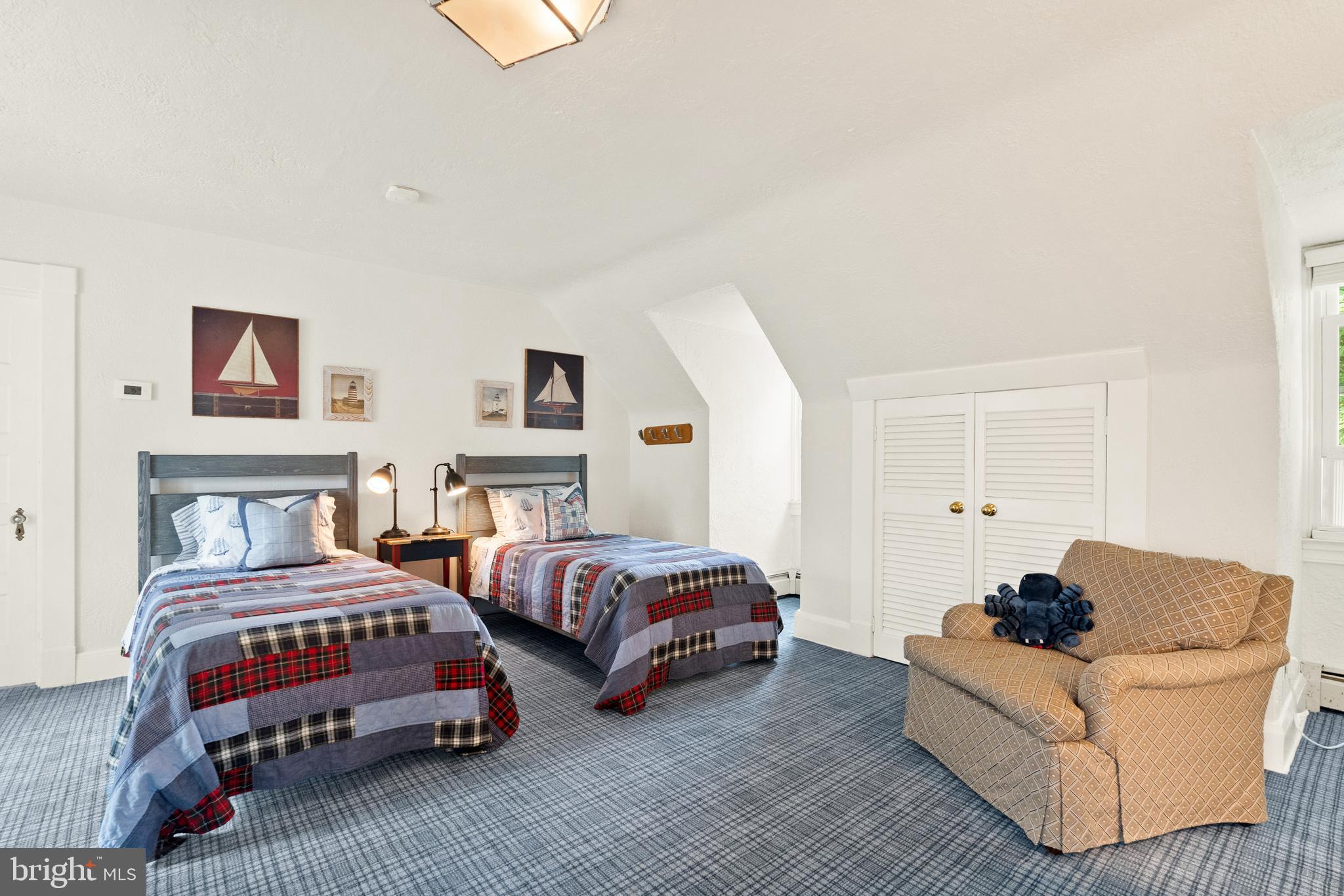 GIBSON ISLAND - Residential