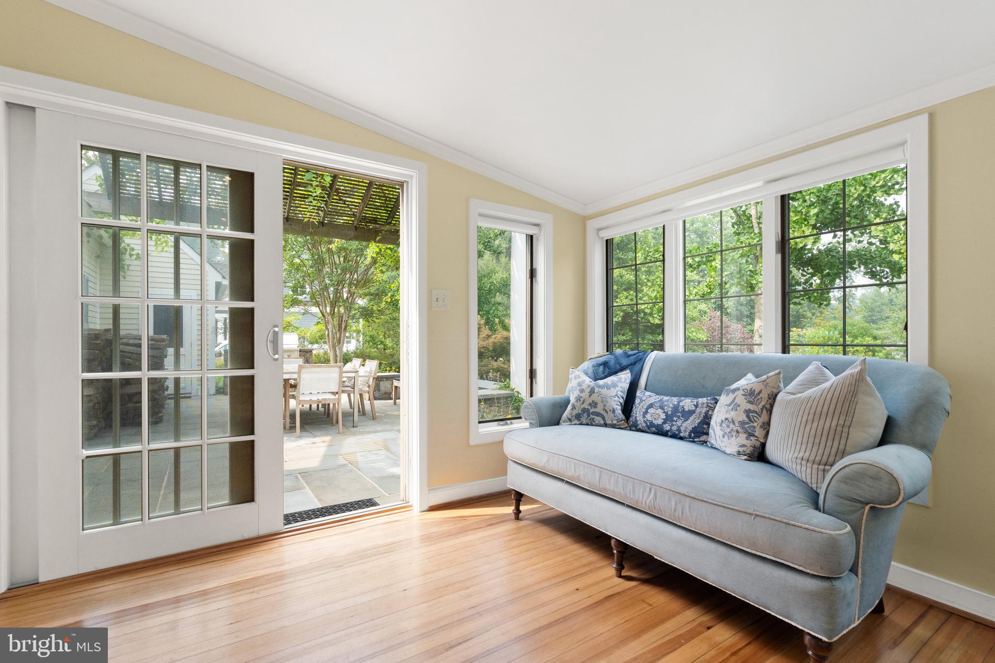 GIBSON ISLAND - Residential