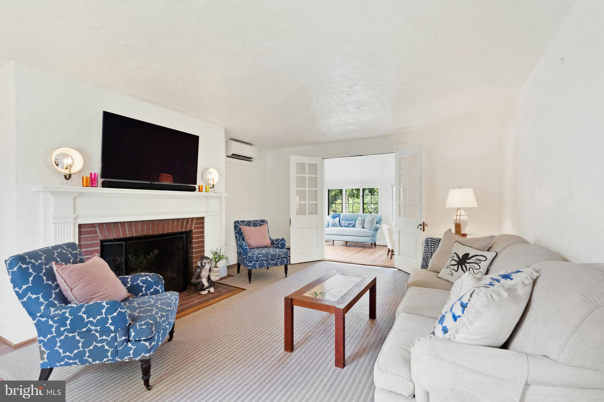 GIBSON ISLAND - Residential