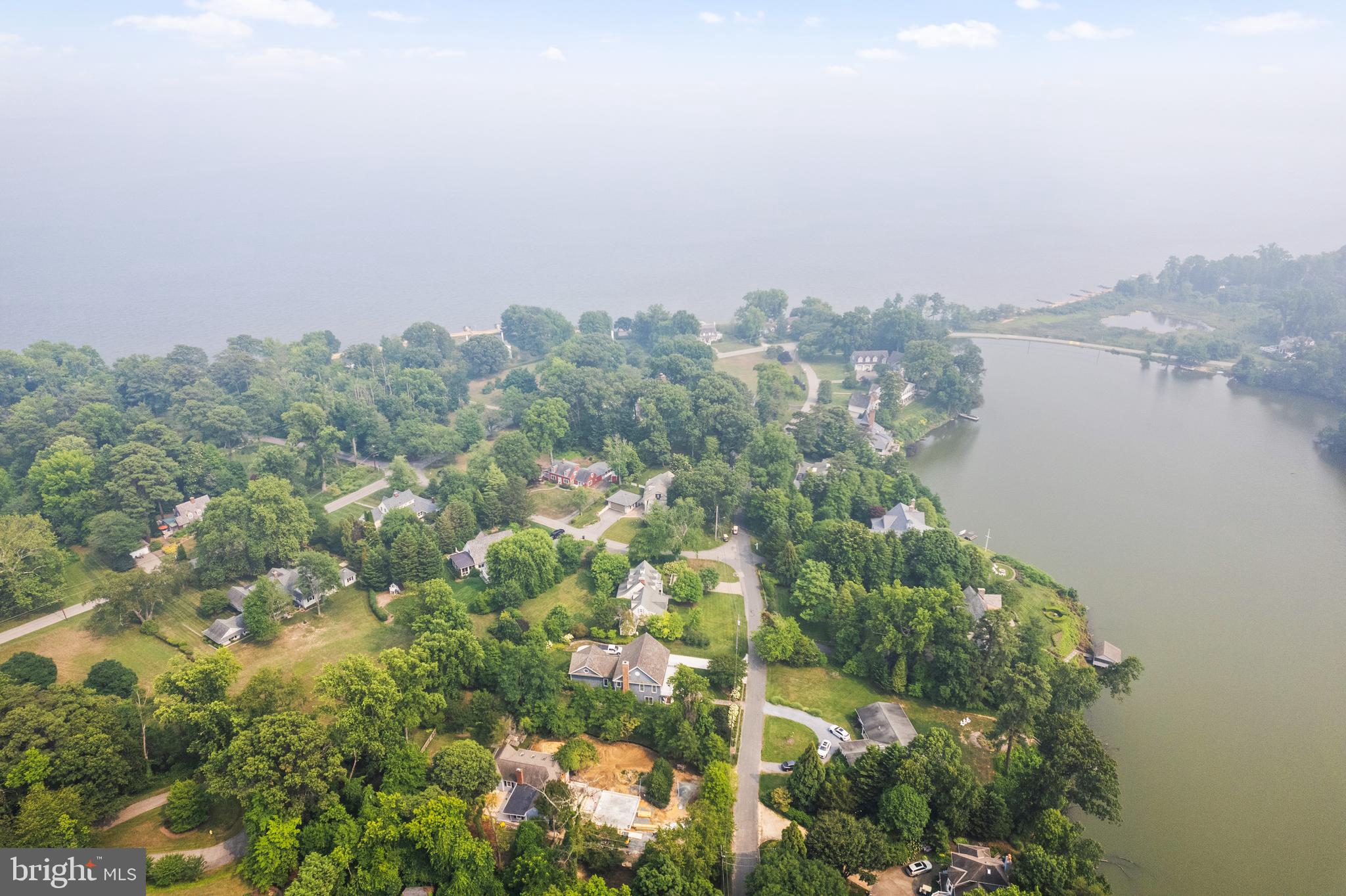 GIBSON ISLAND - Residential