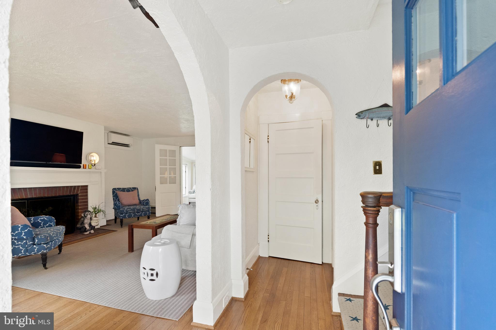 GIBSON ISLAND - Residential