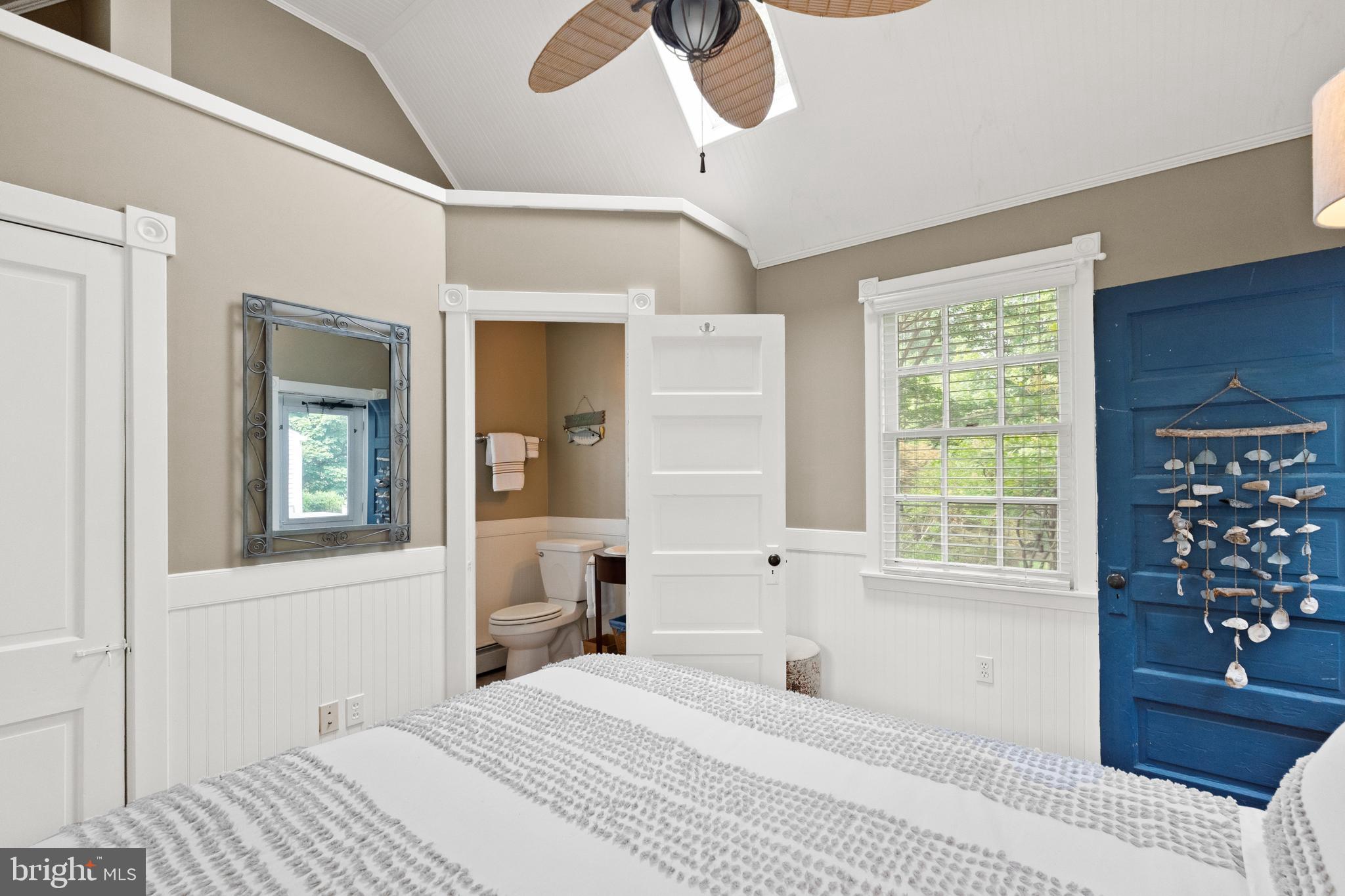 GIBSON ISLAND - Residential