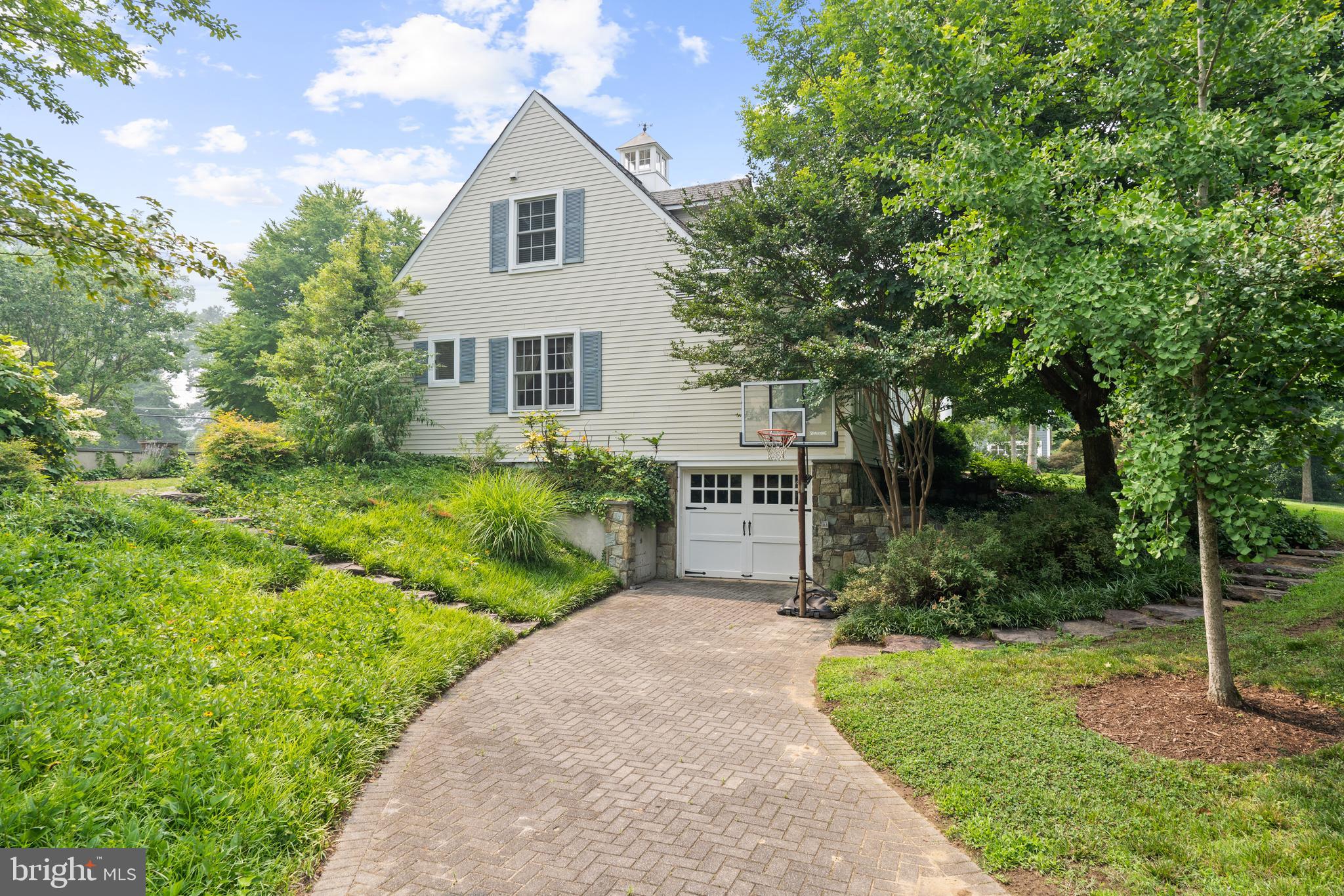 GIBSON ISLAND - Residential