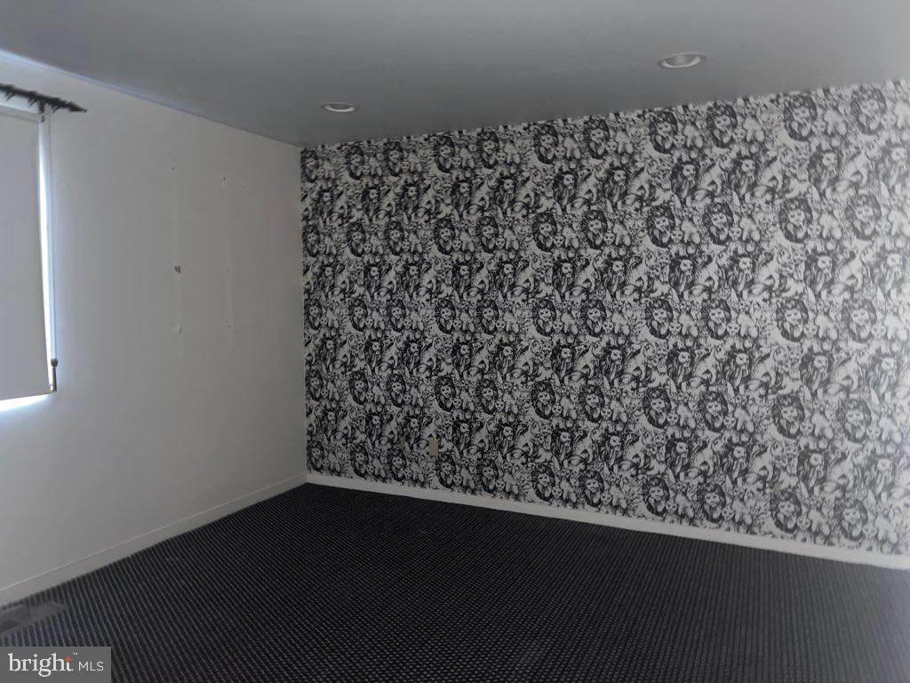 GWYNN OAK - Residential