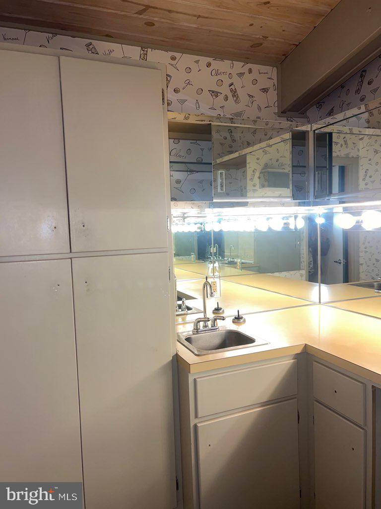 GWYNN OAK - Residential