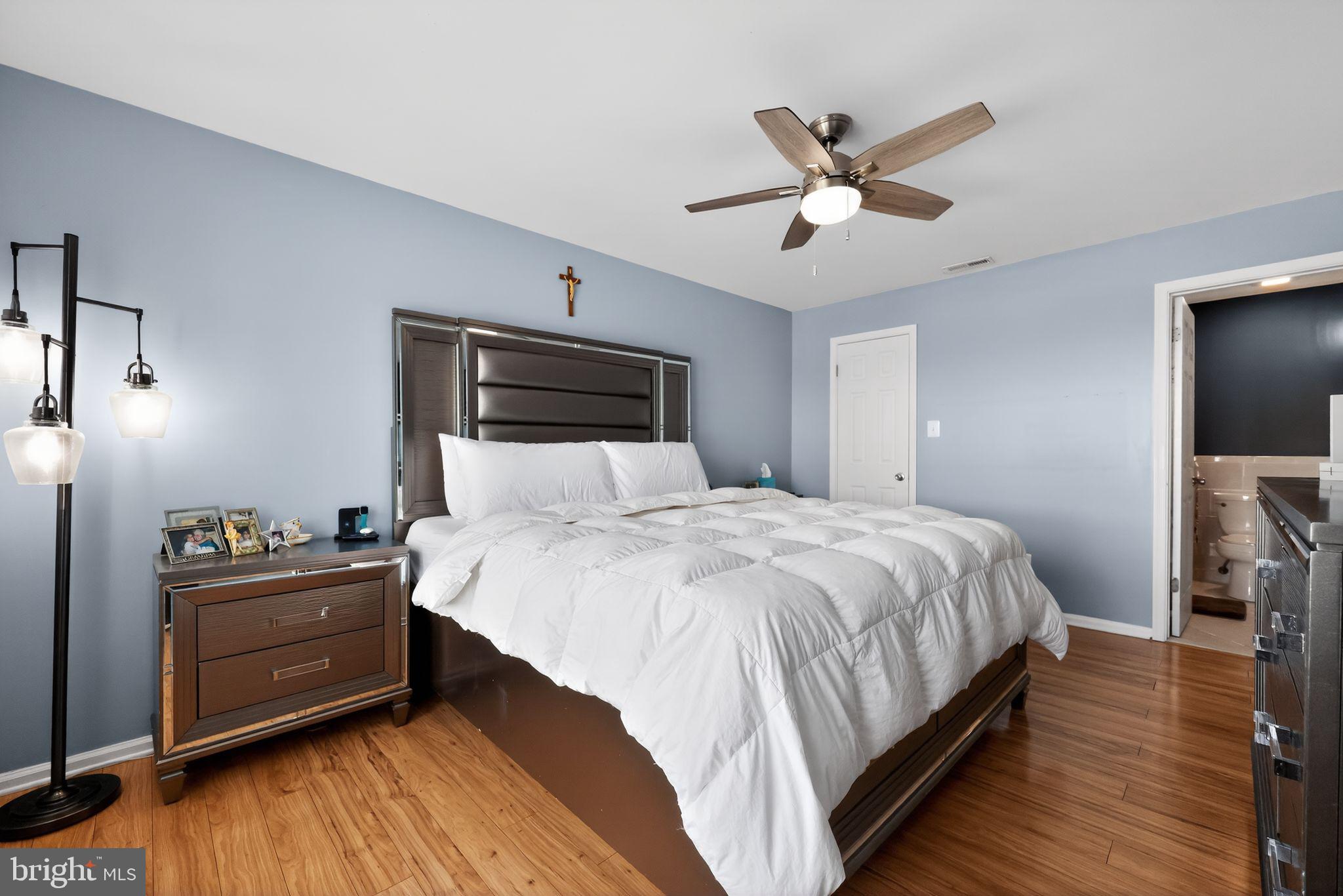 THE MEADOWS - Residential