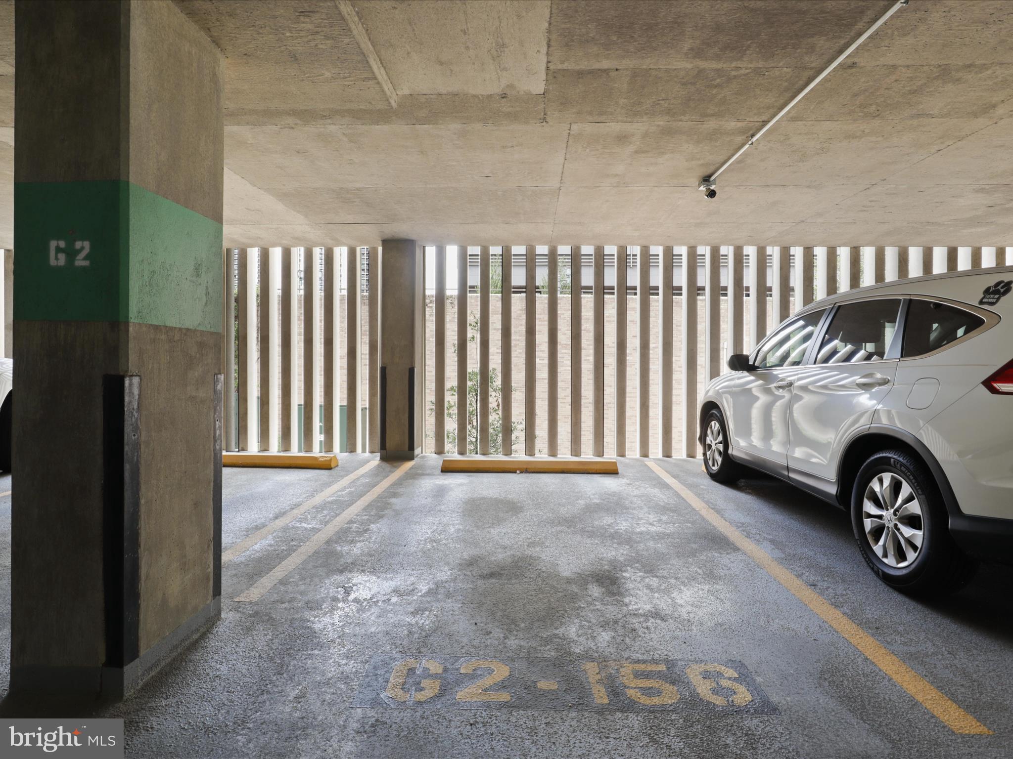 SKYLINE SQUARE CONDO - Residential