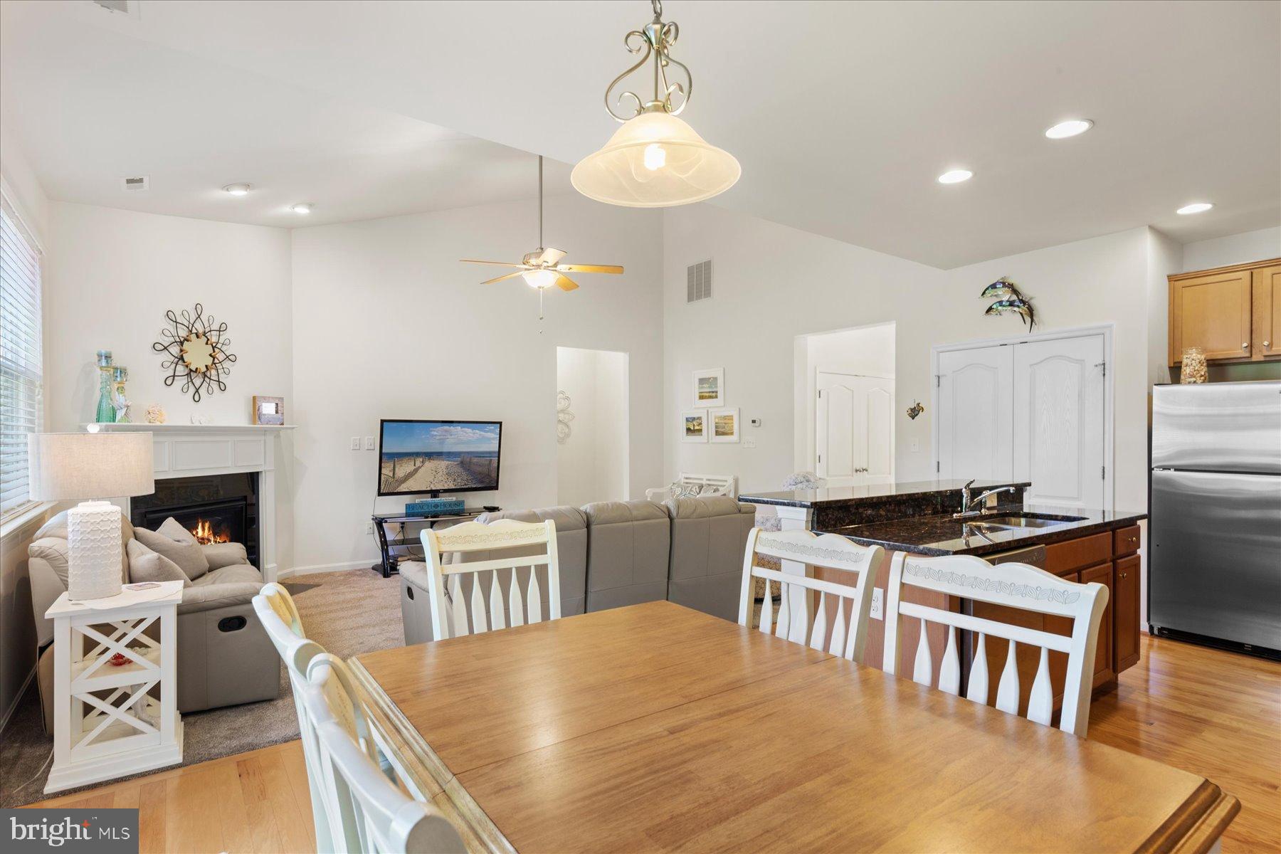 ASHLEY MANOR - Residential