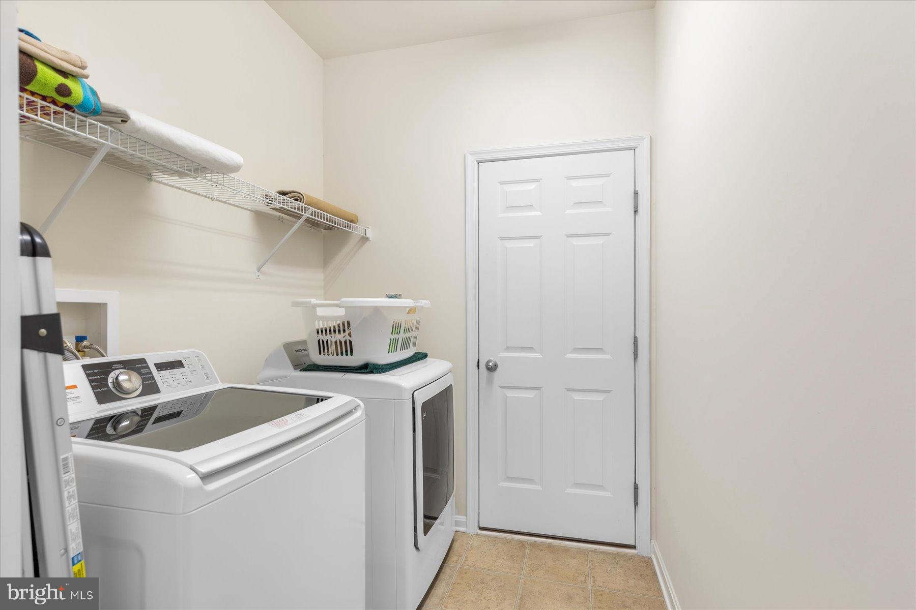 ASHLEY MANOR - Residential