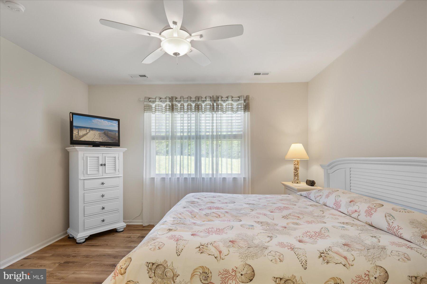 ASHLEY MANOR - Residential