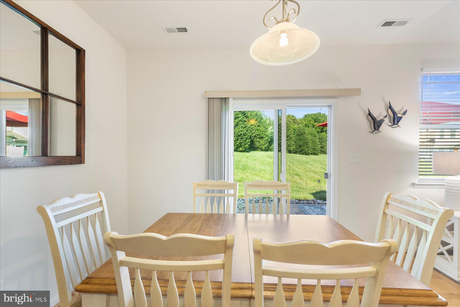 ASHLEY MANOR - Residential