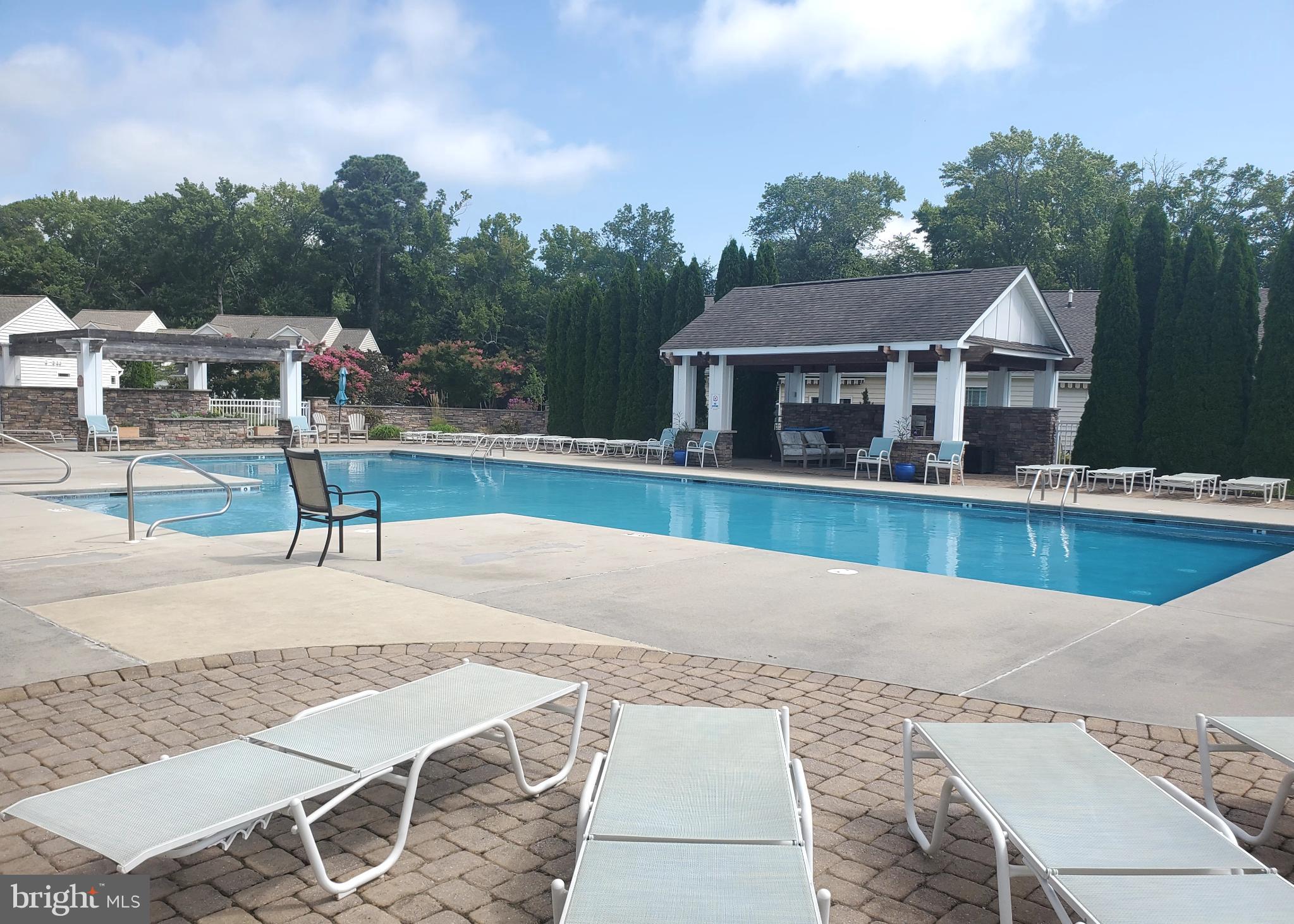 ASHLEY MANOR - Residential