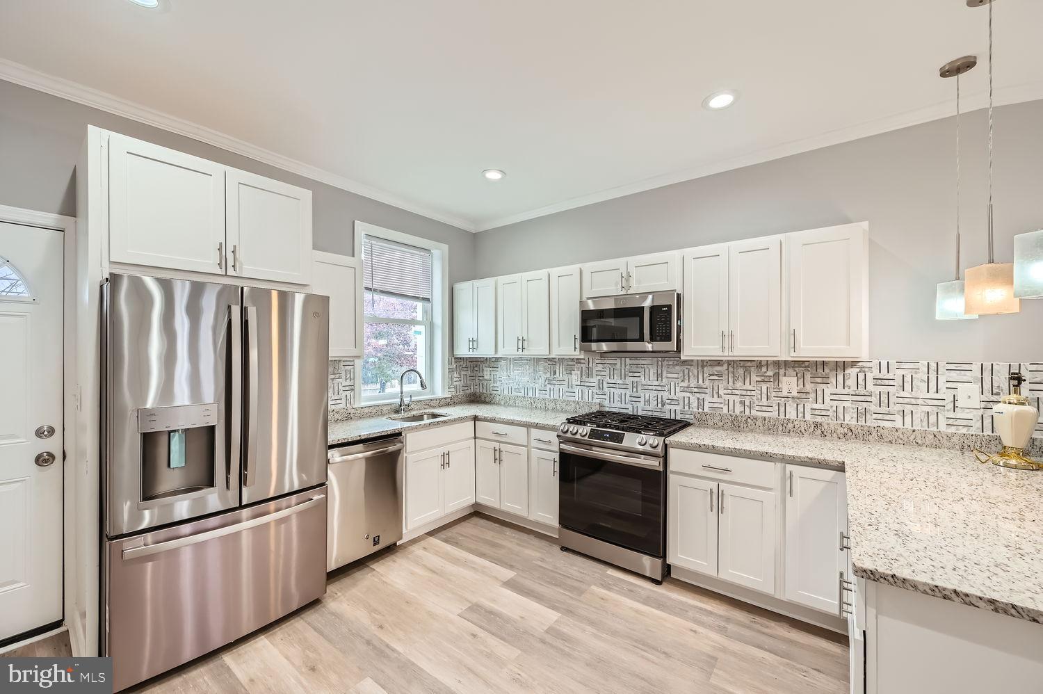 NORTH PATTERSON PARK - Residential