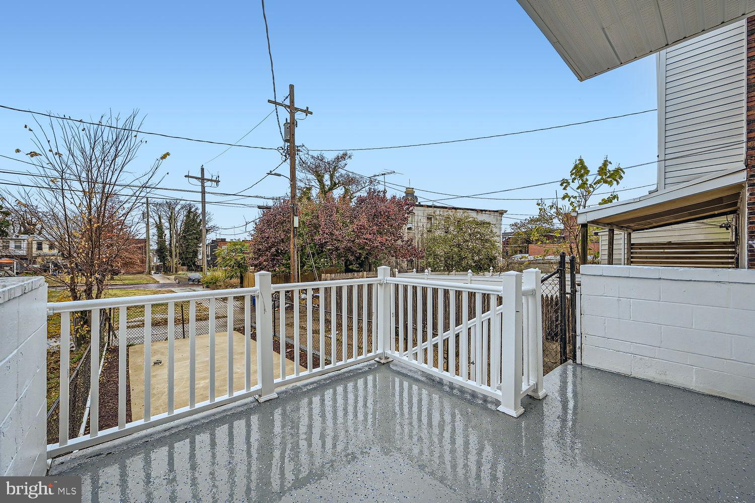 NORTH PATTERSON PARK - Residential