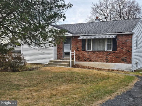 Homes For Sale - 258 Garden Avenue<br/> HORSHAM, PA 19044