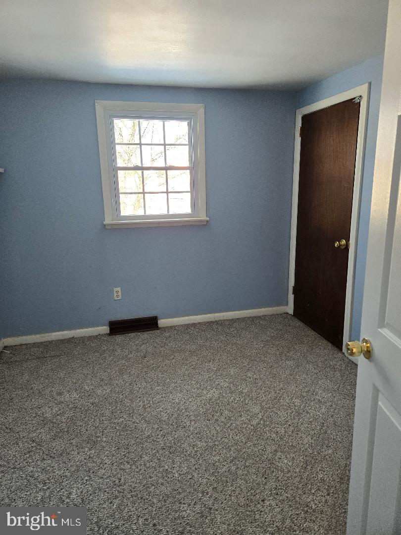 HORSHAM MEADOWS - Residential