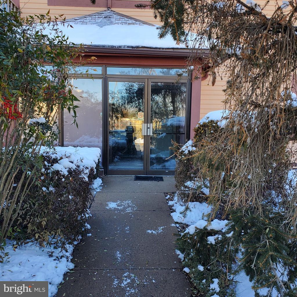 Photo of 1665 Bustleton Pike #B, FEASTERVILLE TREVOSE, PA 19053 (MLS # PABU2113290)