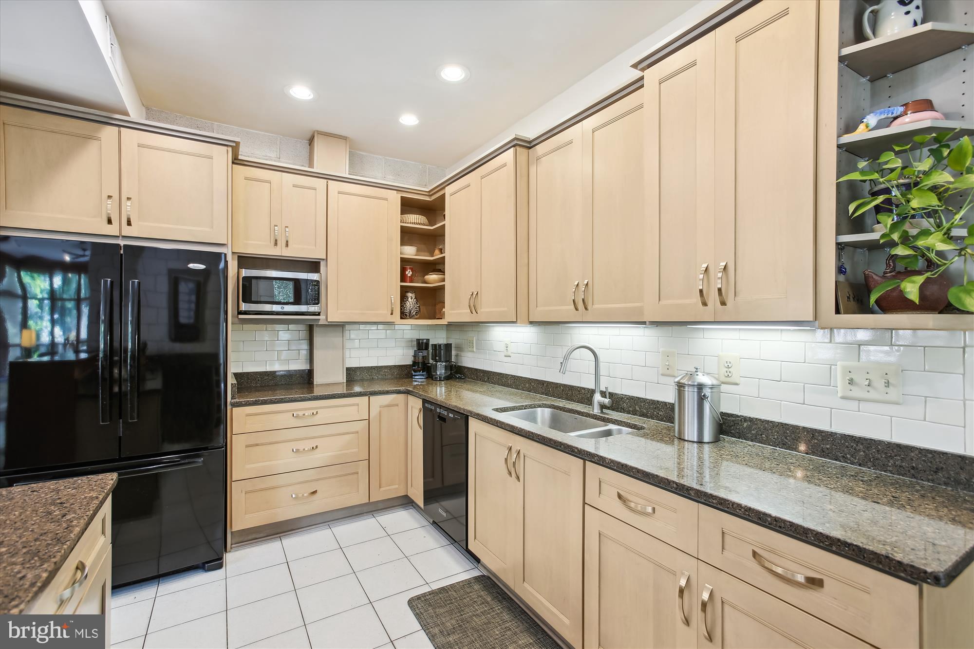 MOYAONE RESERVE - Residential