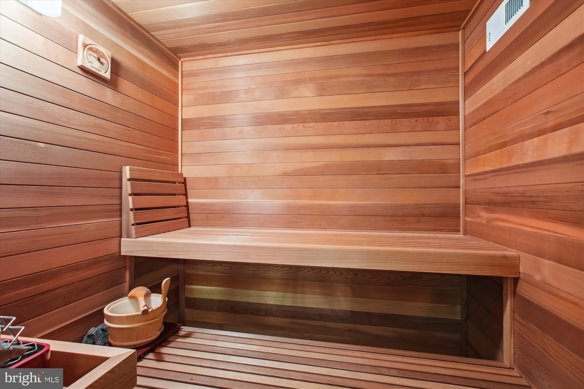 MOYAONE RESERVE - Residential