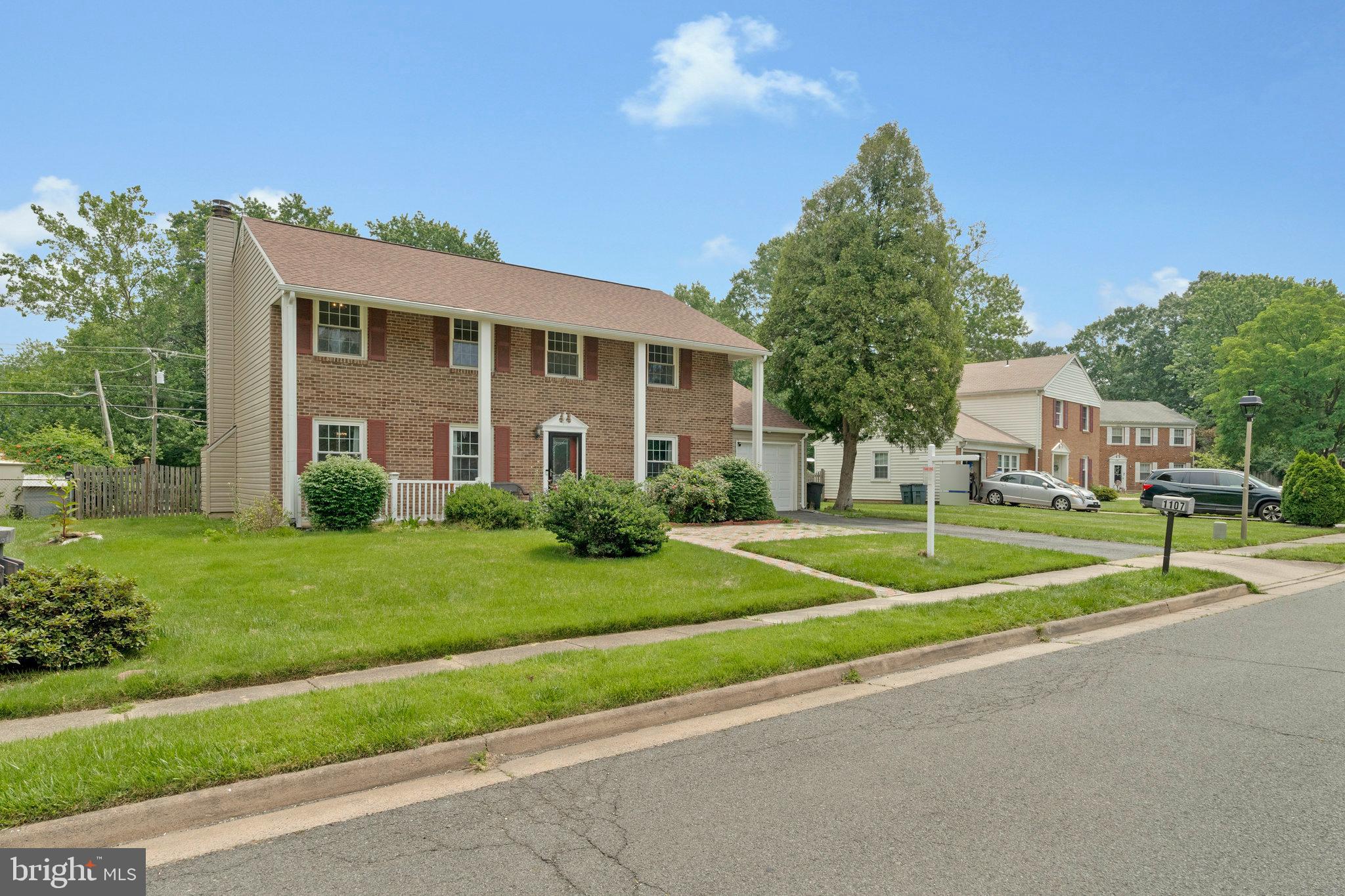 1107 TREESIDE LANE