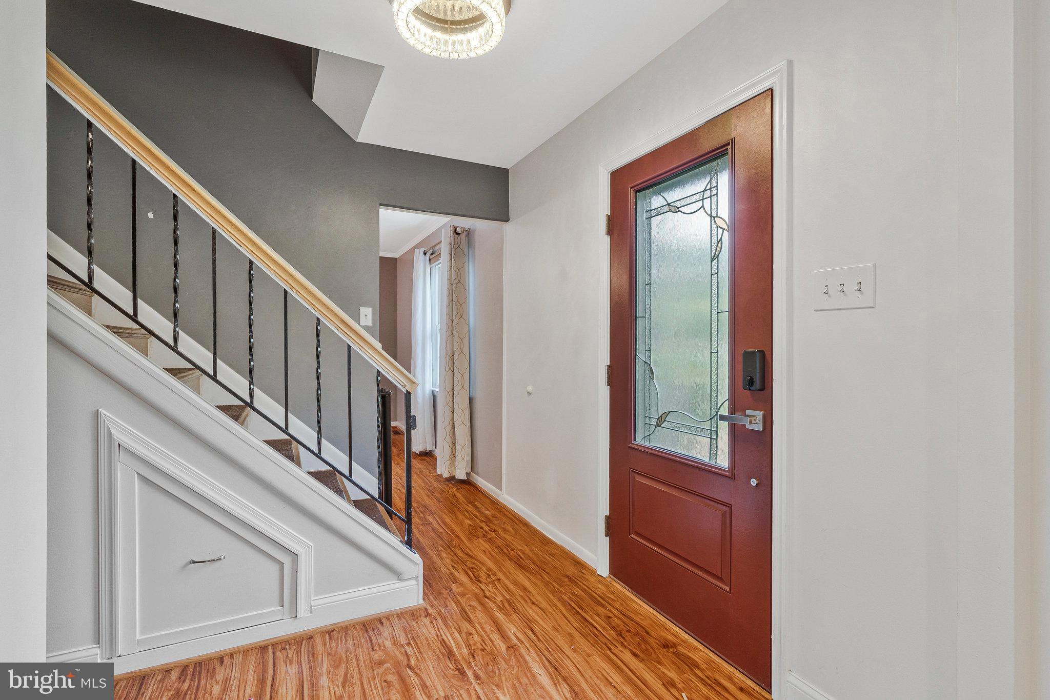 1107 TREESIDE LANE