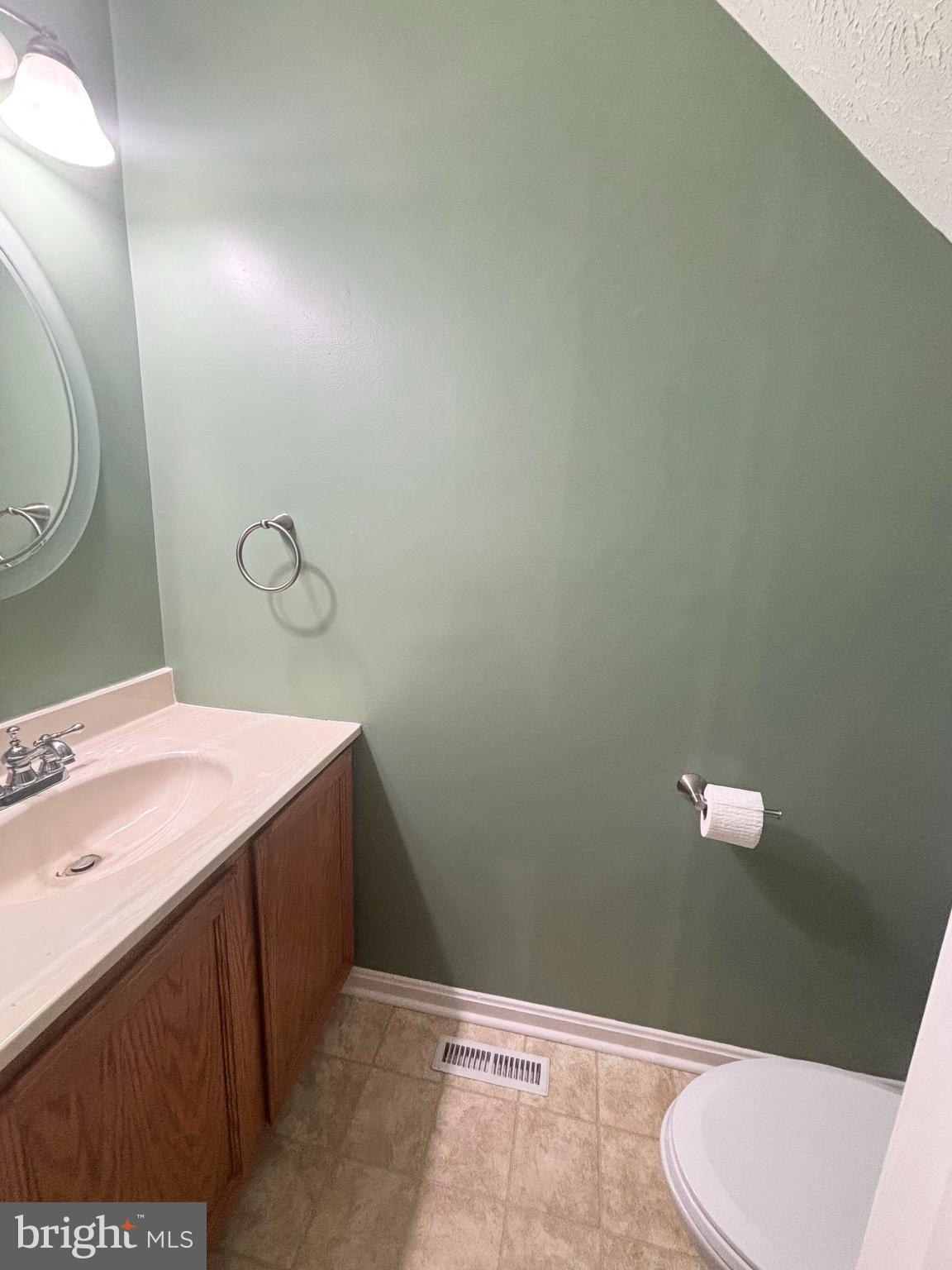 BRIGHT OAKS - Residential Lease