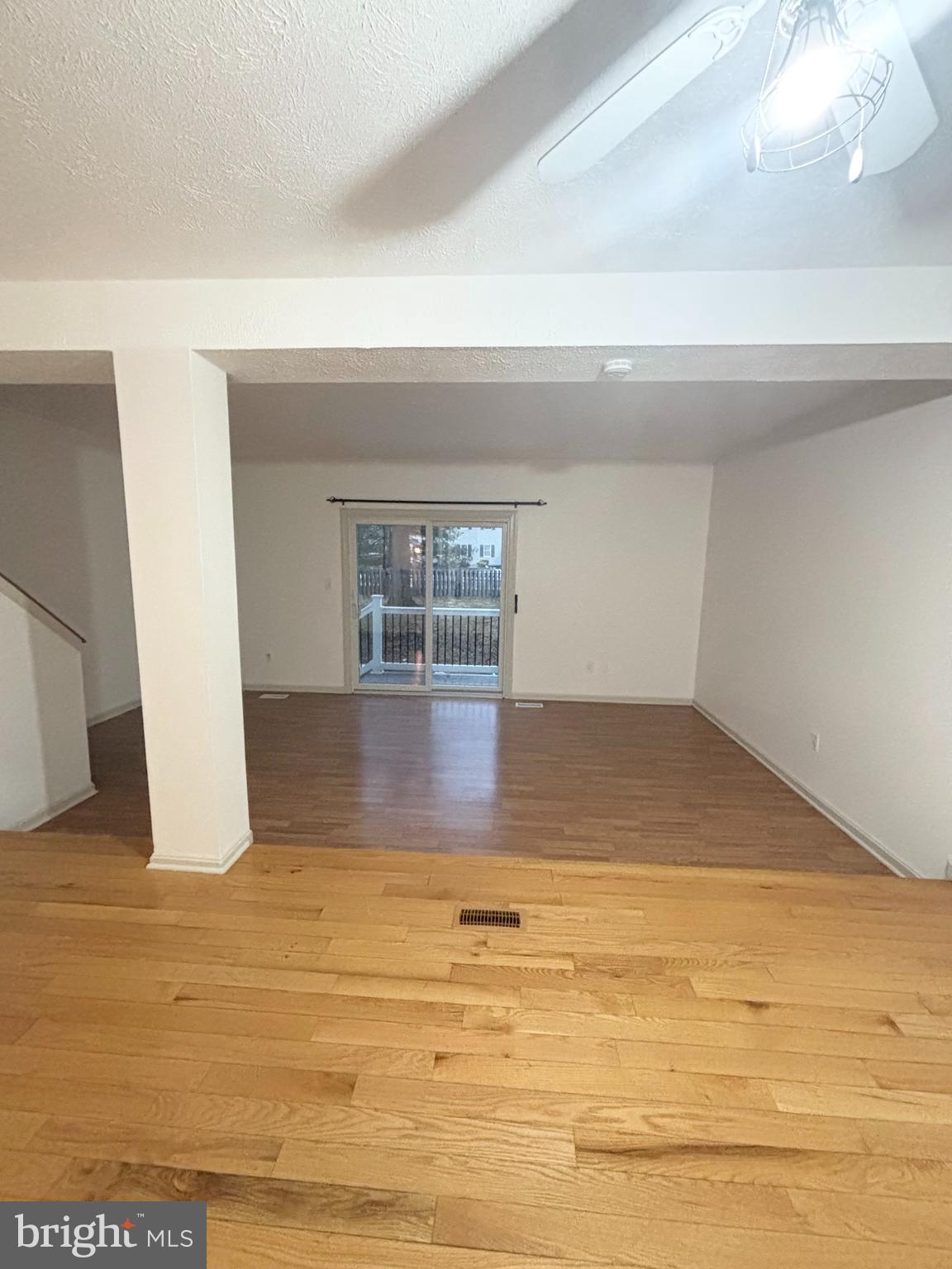 BRIGHT OAKS - Residential Lease