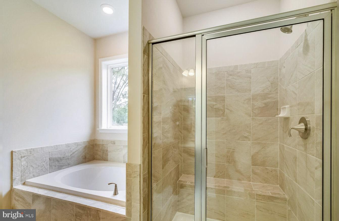 WOODLAND STATION - Residential