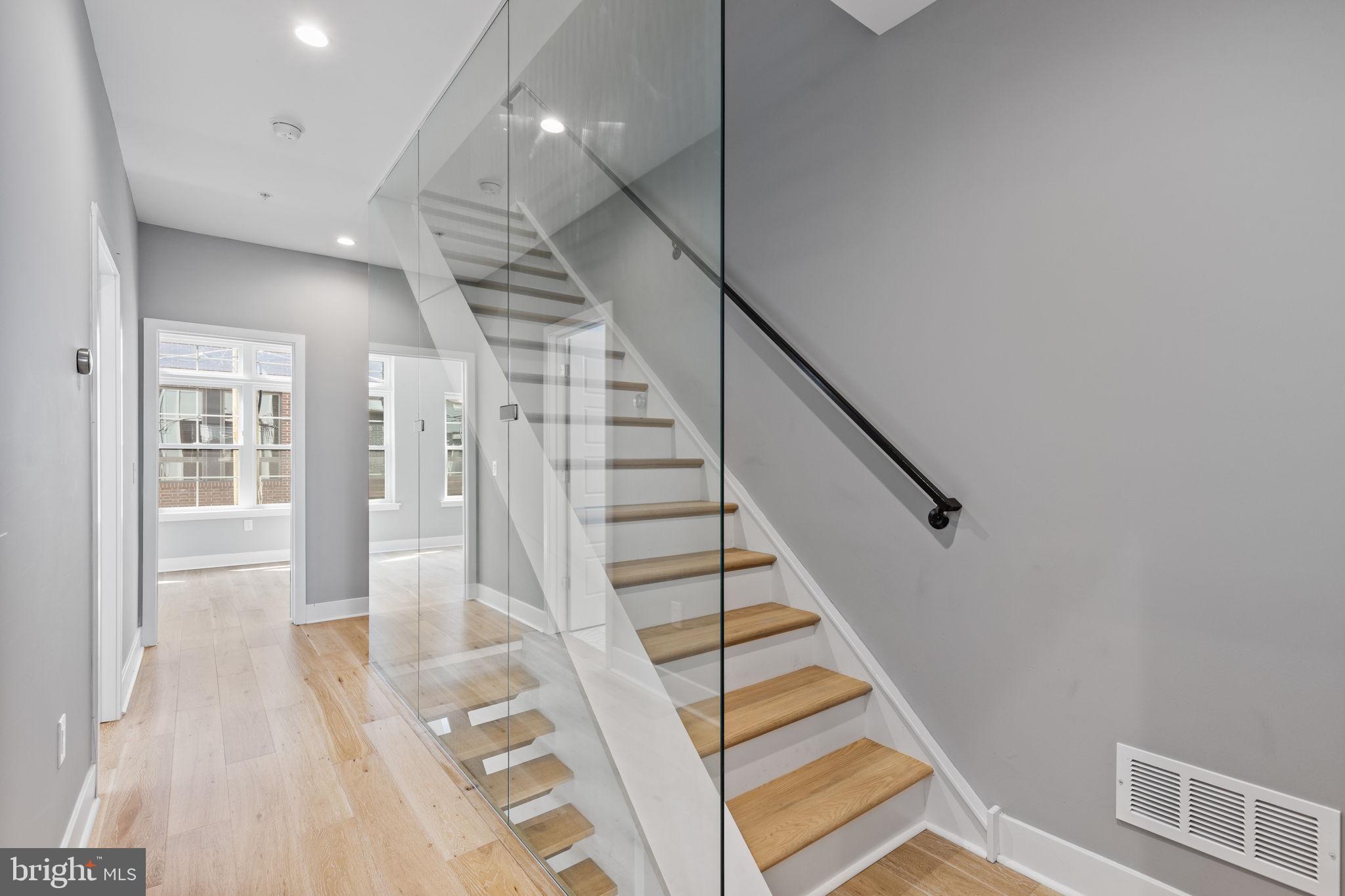 GRADUATE HOSPITAL - Residential