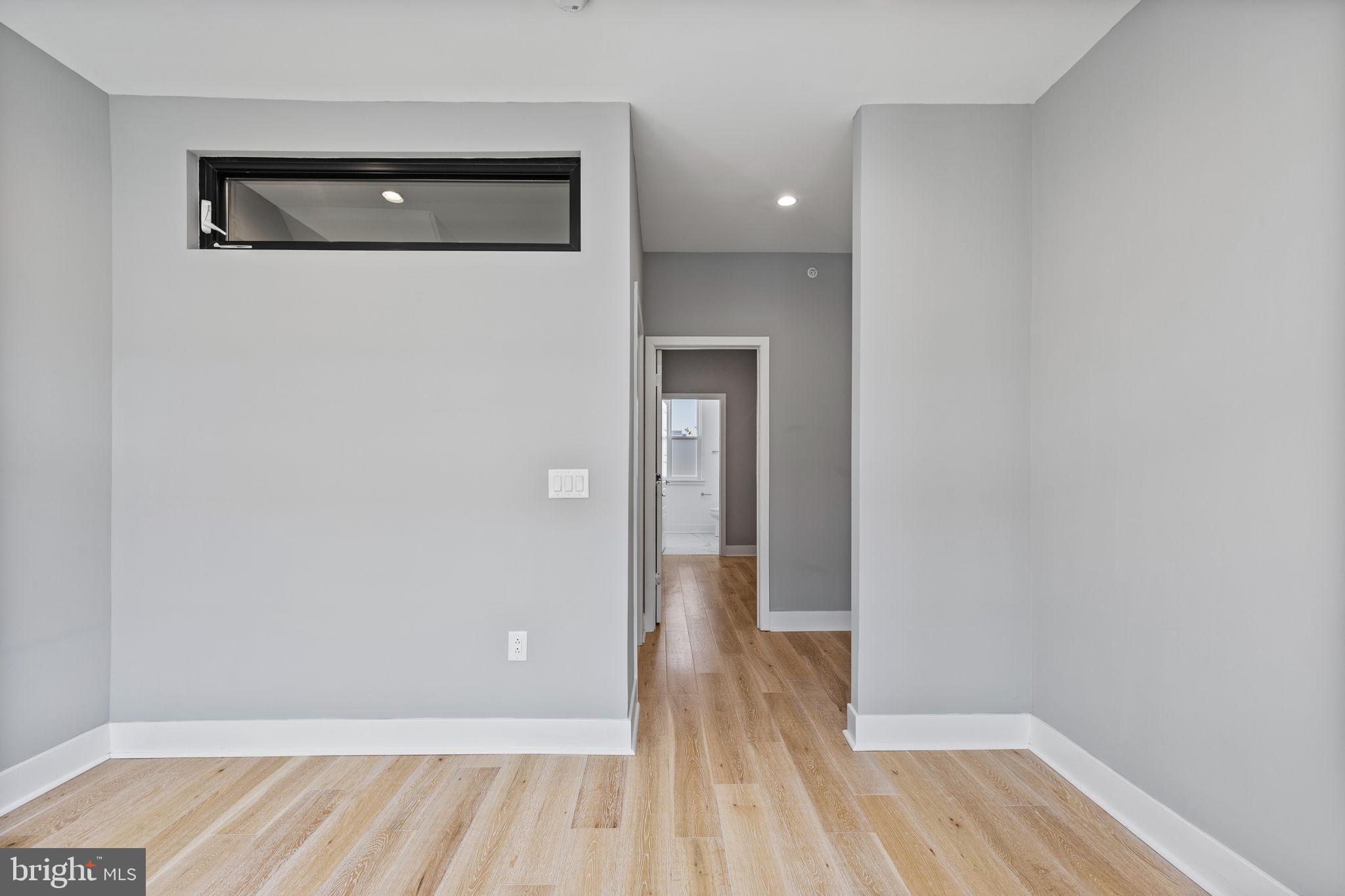 GRADUATE HOSPITAL - Residential