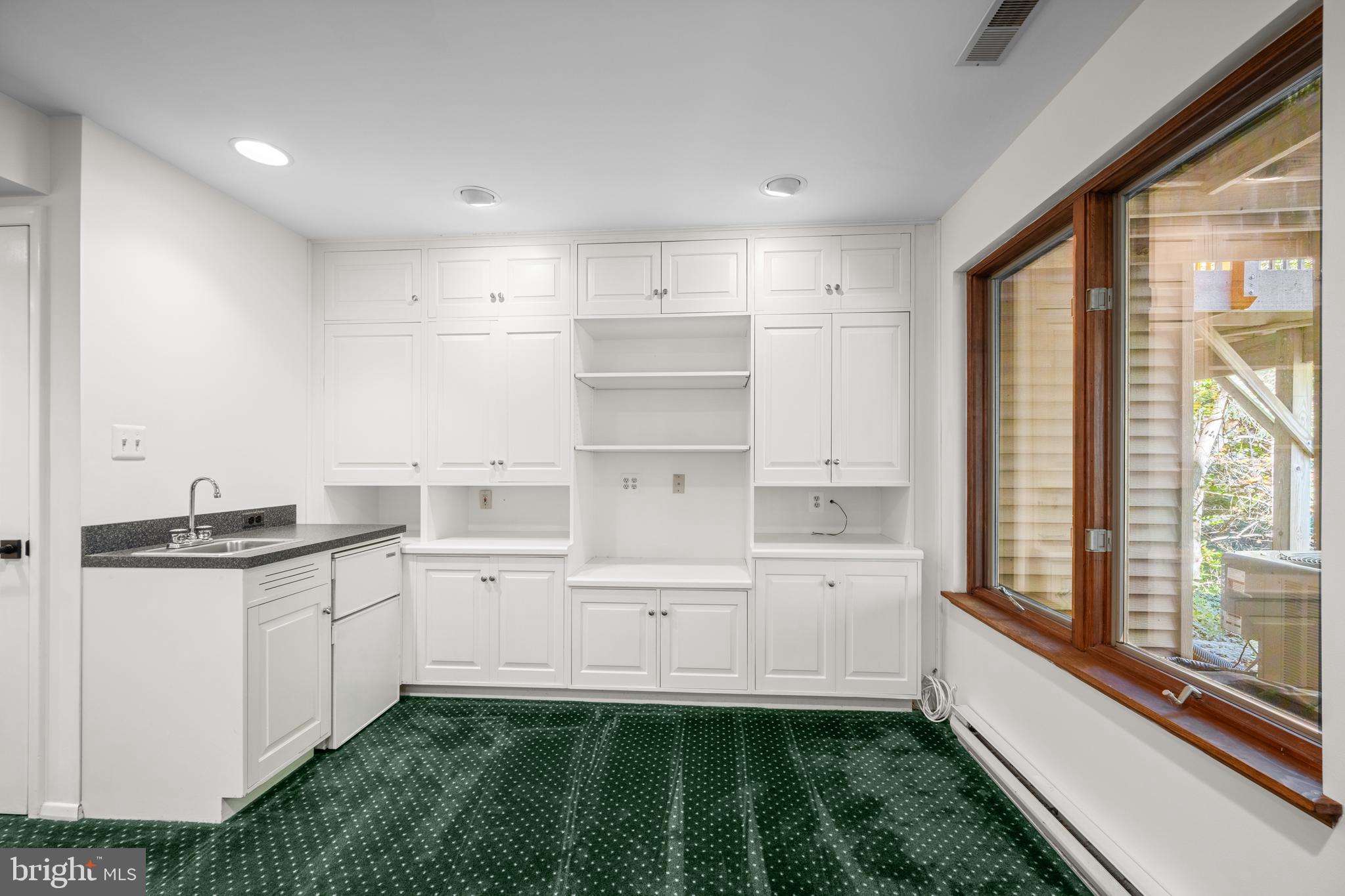 HUNTINGTON - Residential