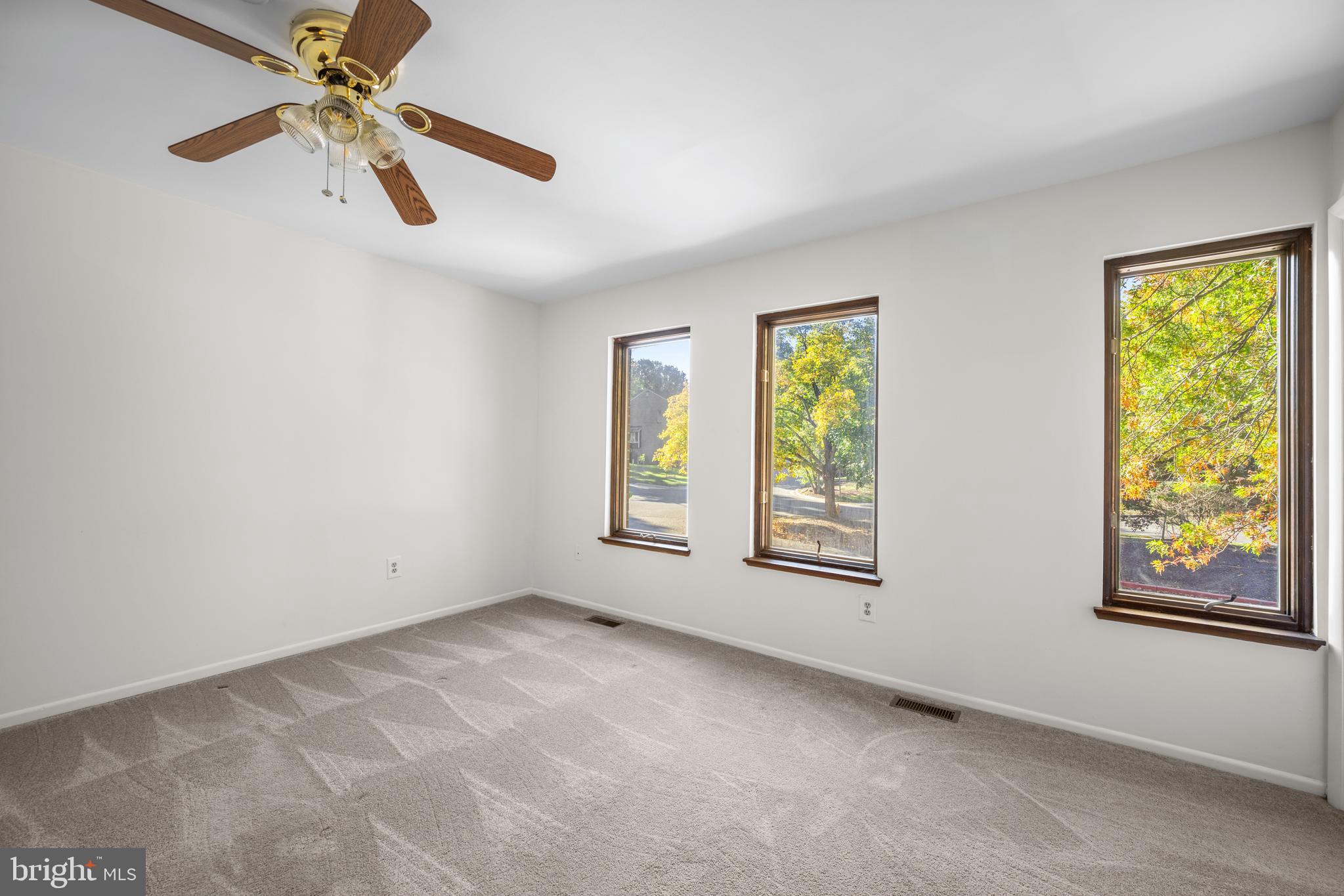 HUNTINGTON - Residential