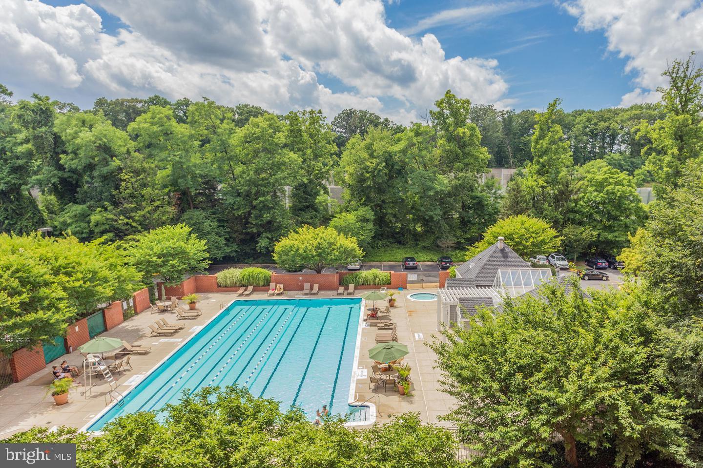 RENAISSANCE AT TYSONS - Residential