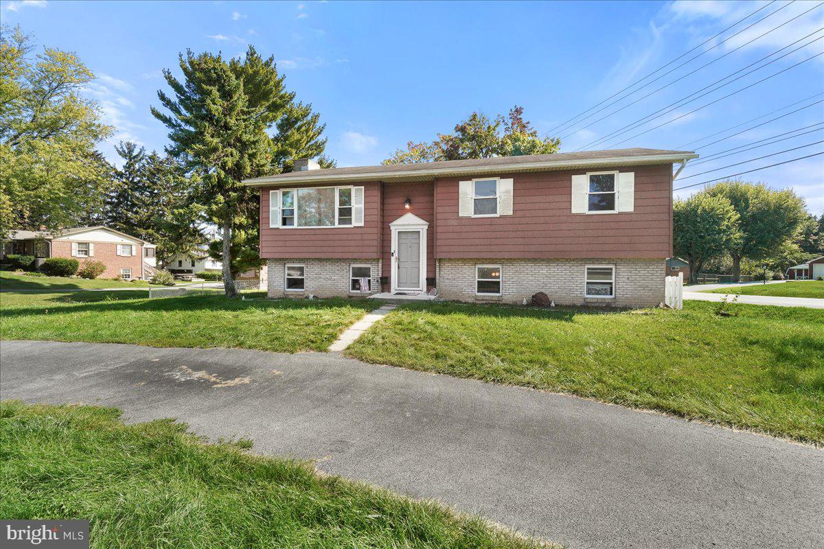 PARADISE HOMES - Residential