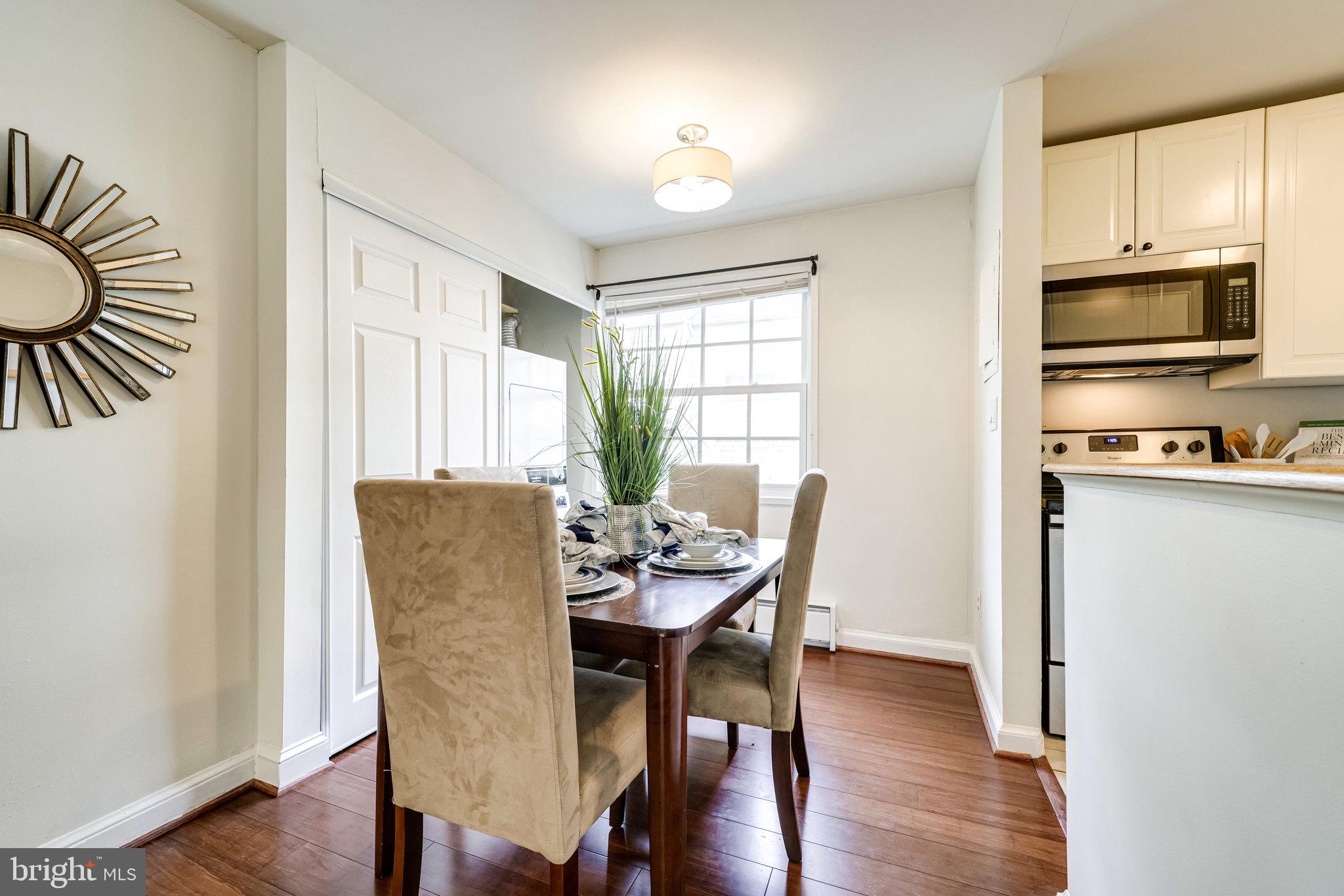 POTOWMACK CROSSING - Residential