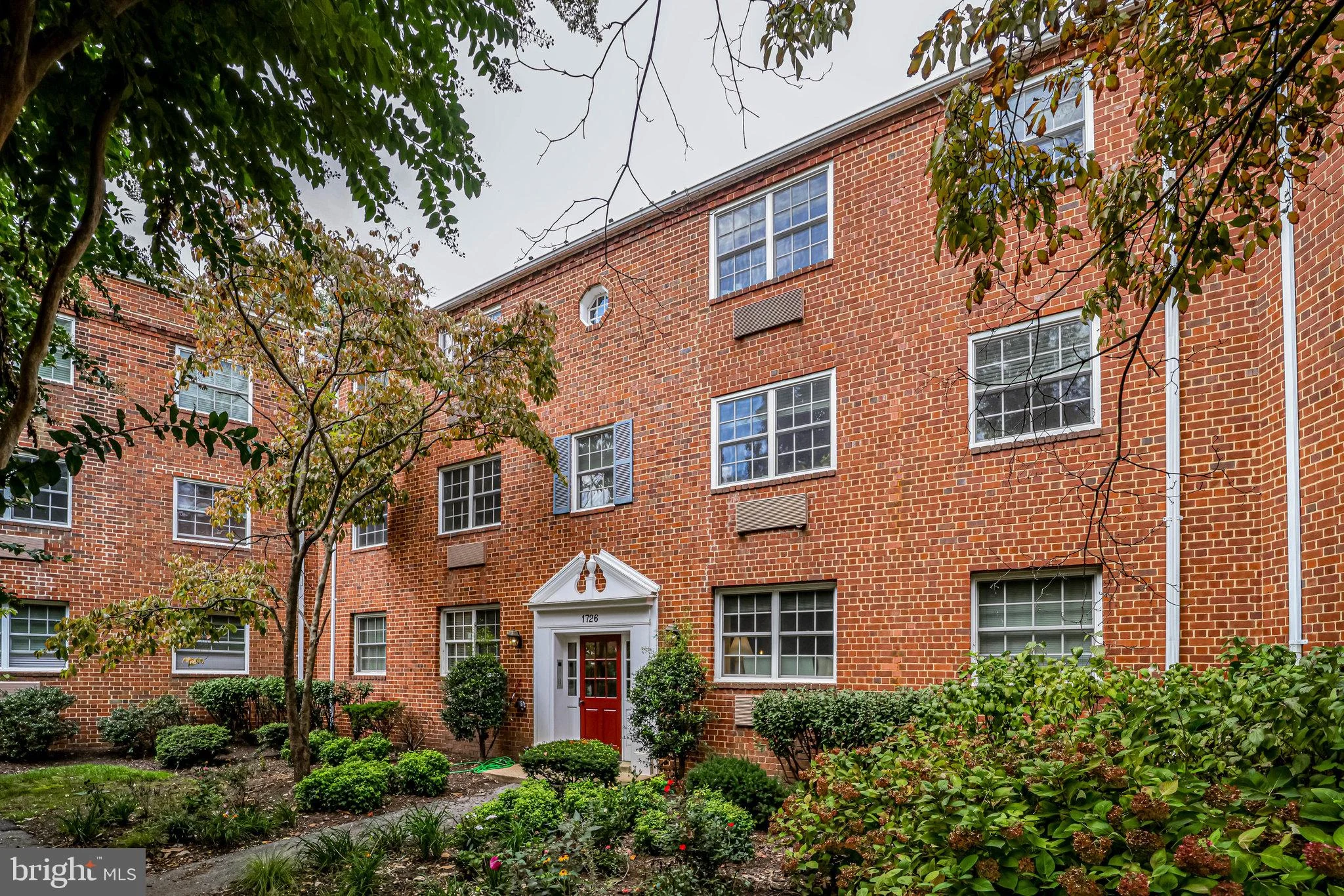 1726 W Abingdon Drive Unit 201, Alexandria, VA 22314