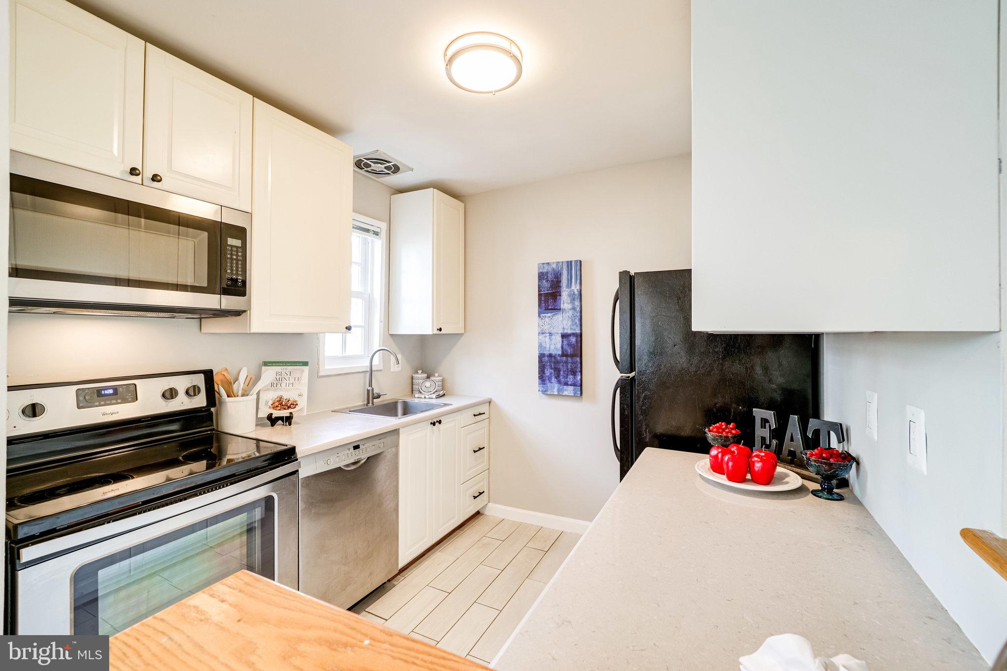 POTOWMACK CROSSING - Residential