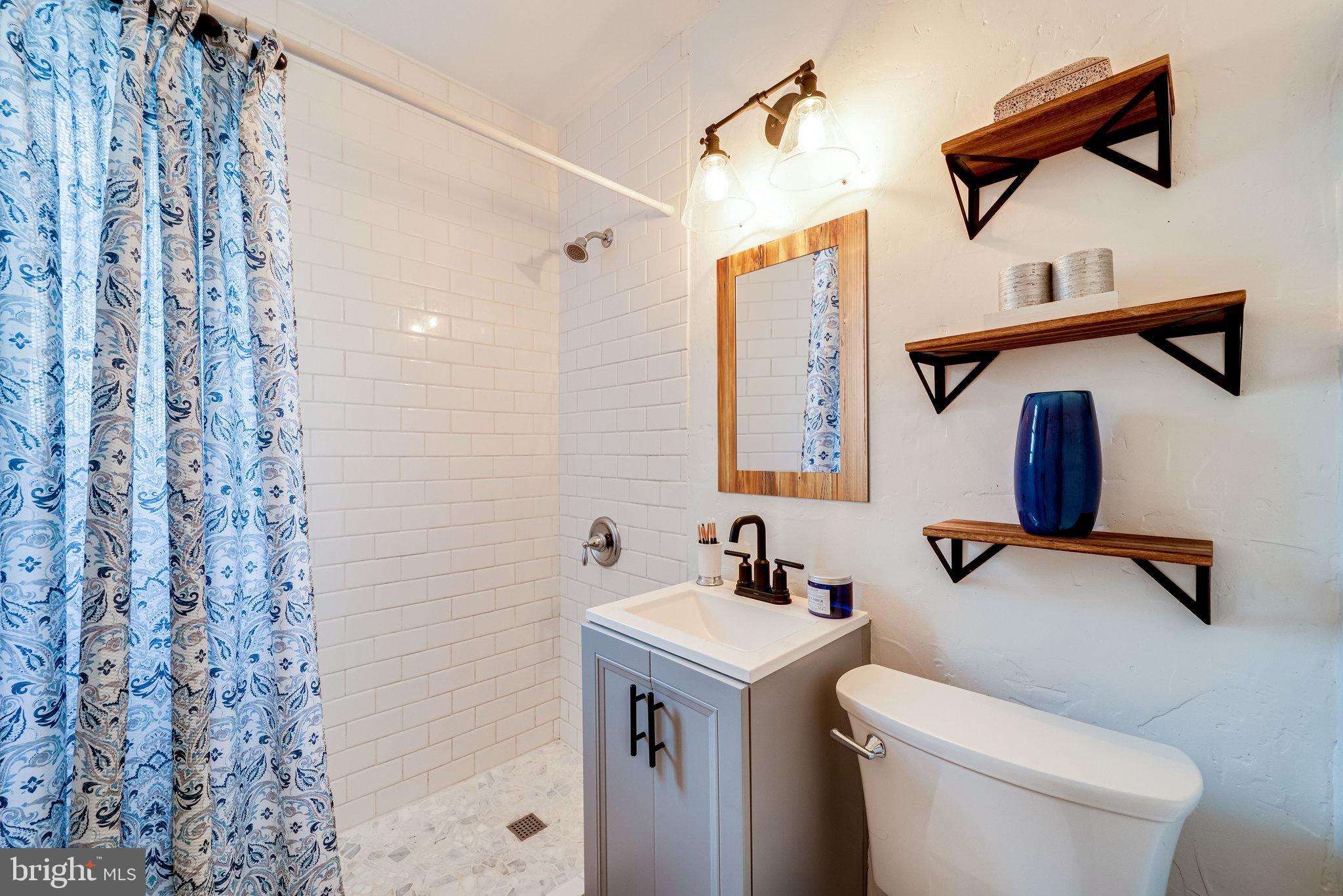 POTOWMACK CROSSING - Residential