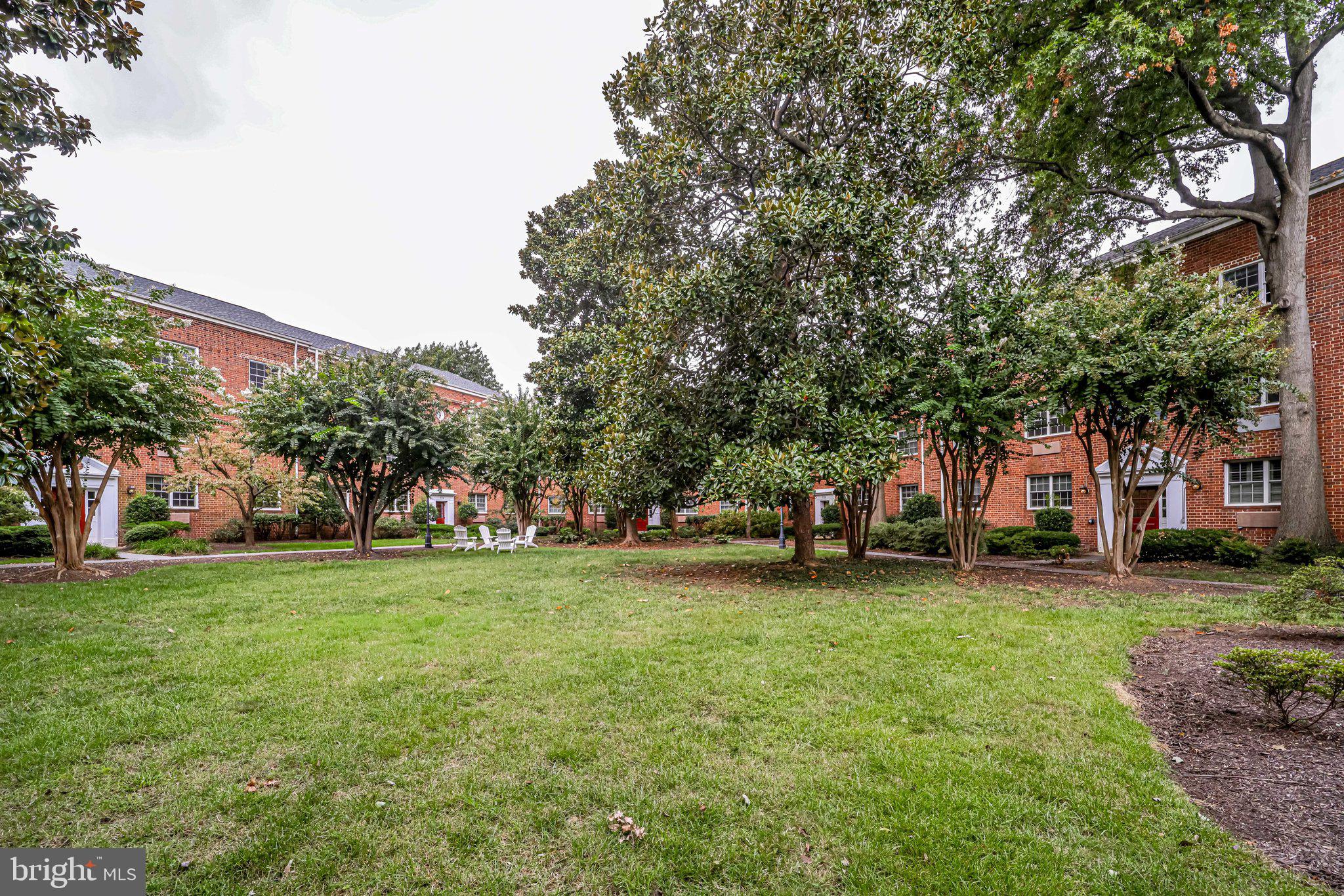 POTOWMACK CROSSING - Residential