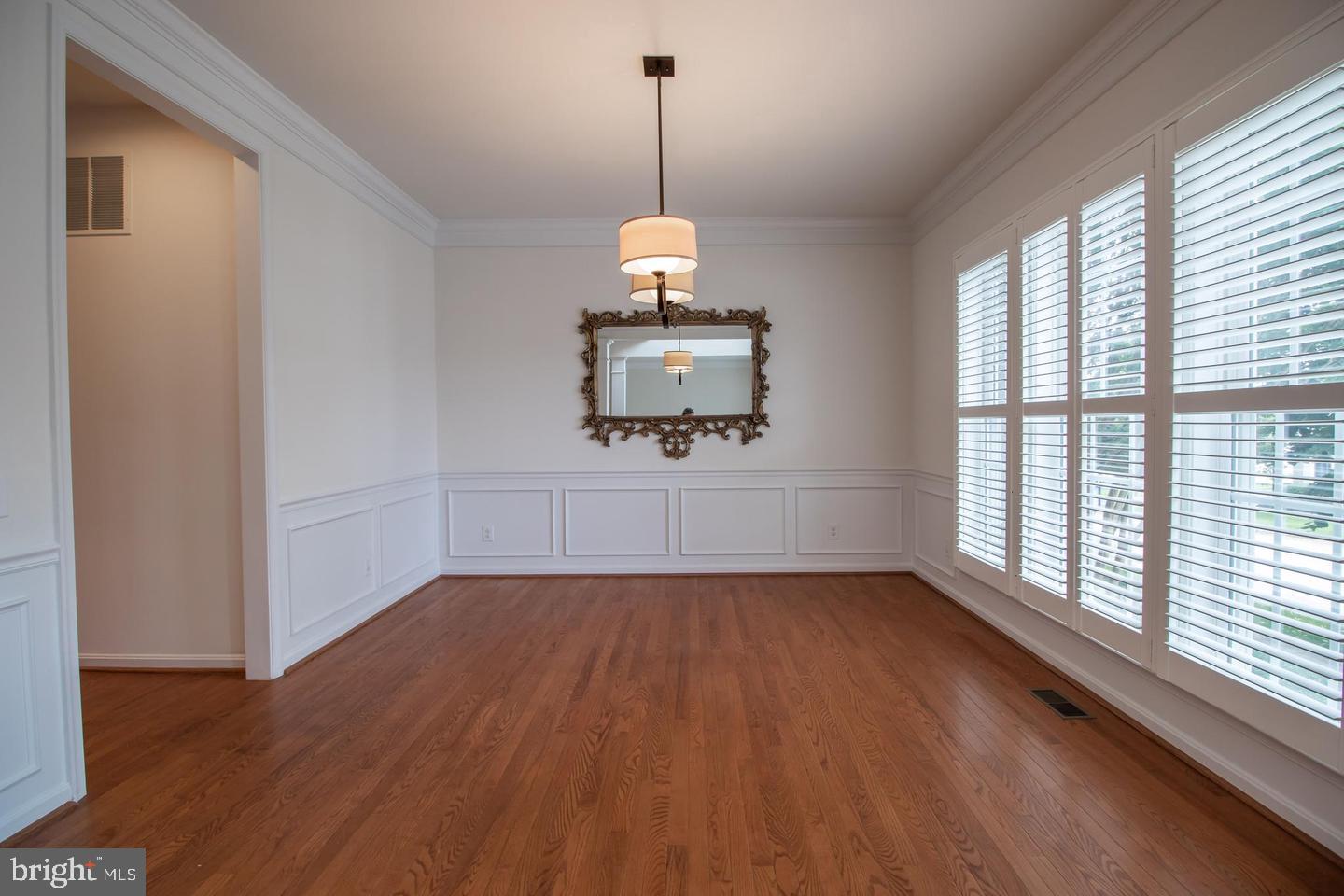 503 EMERSON CIRCLE