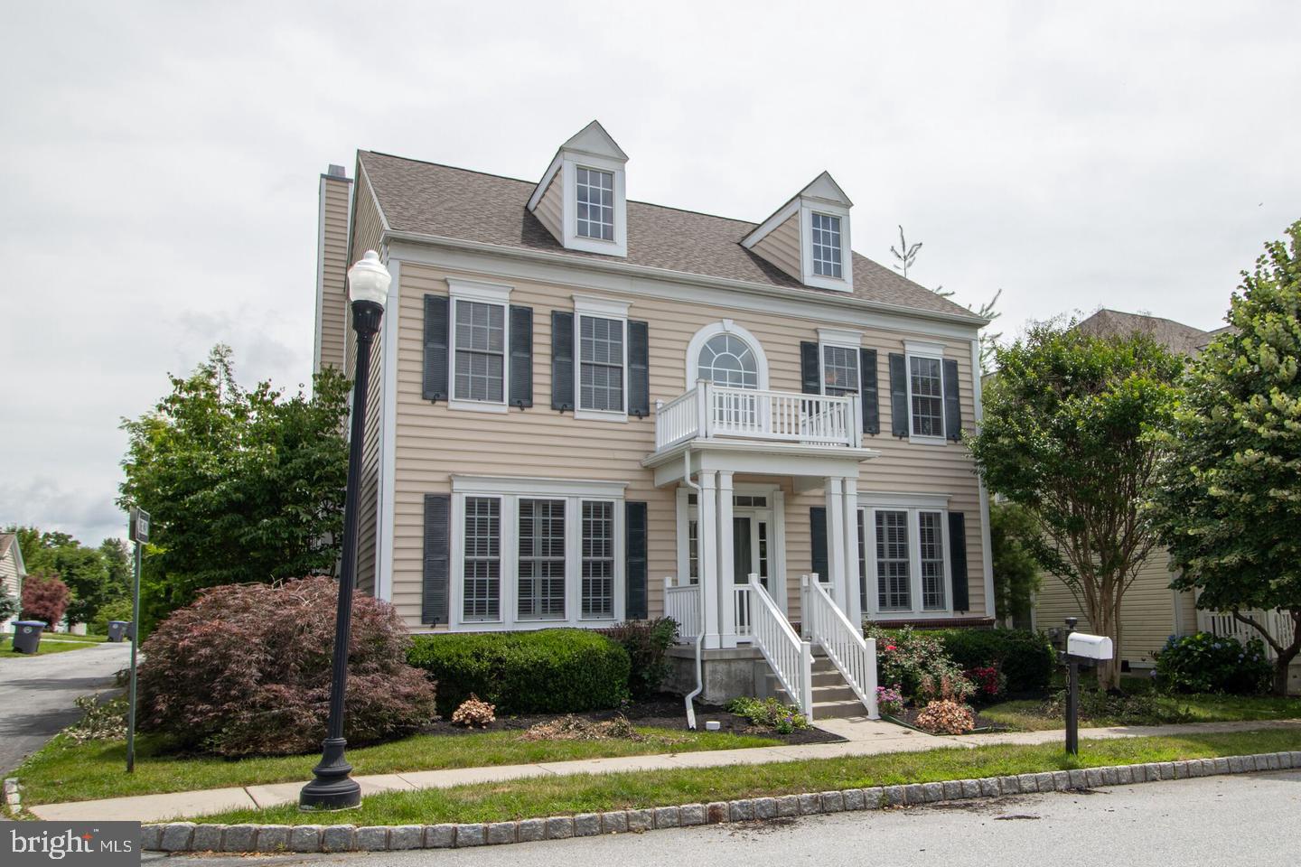 503 EMERSON CIRCLE