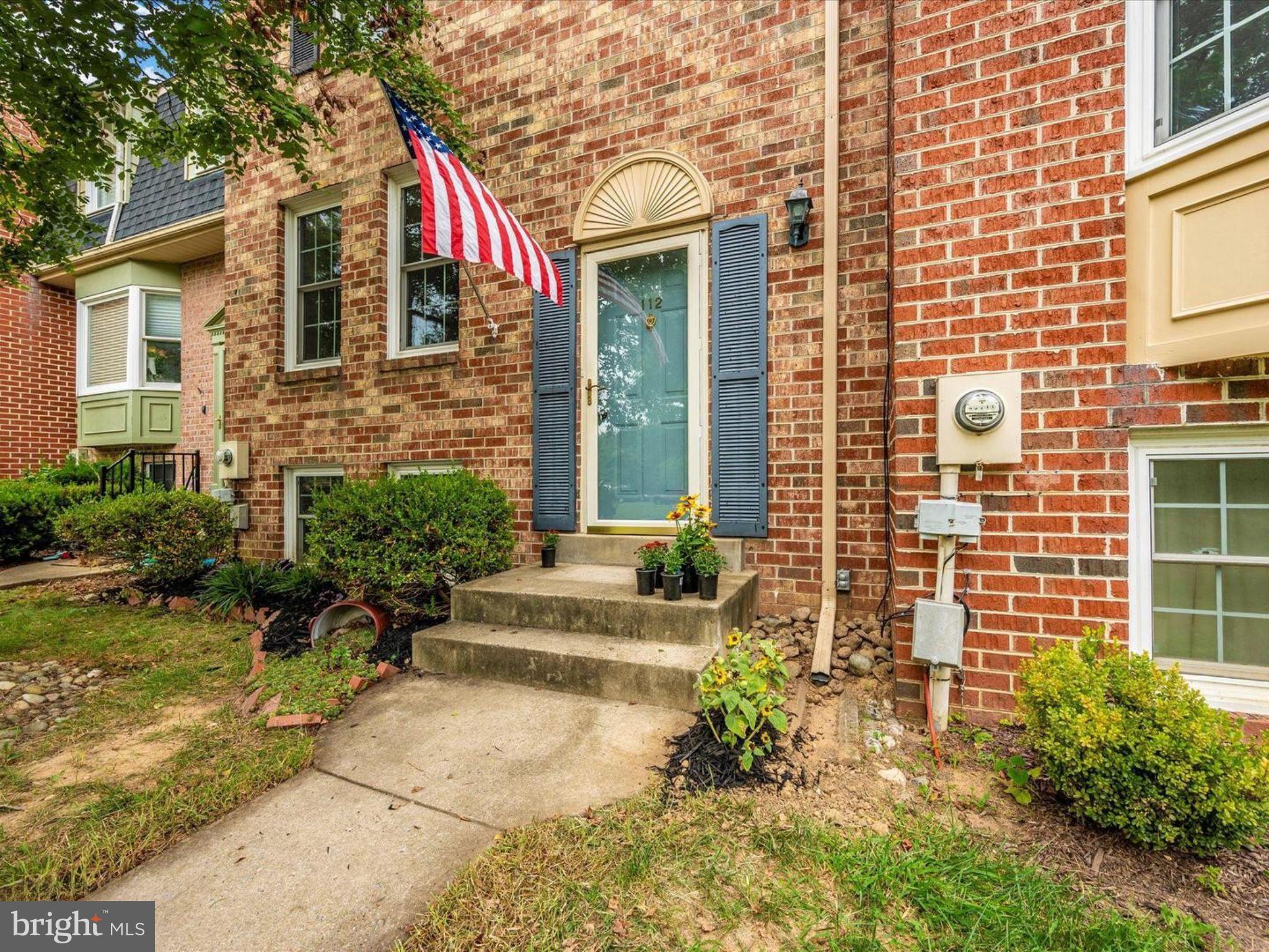 112 BRACKEN COURT