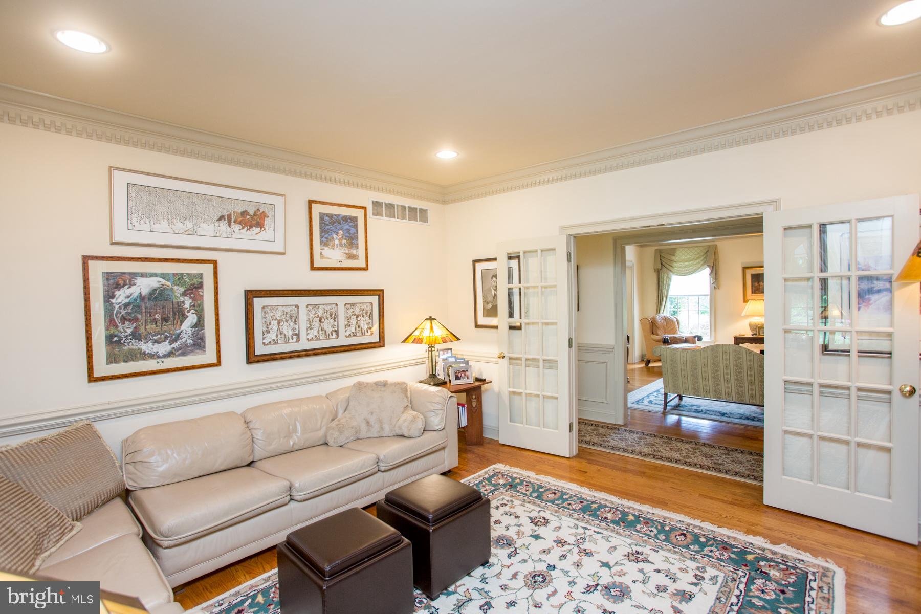 HONEY HOLLOW - Residential