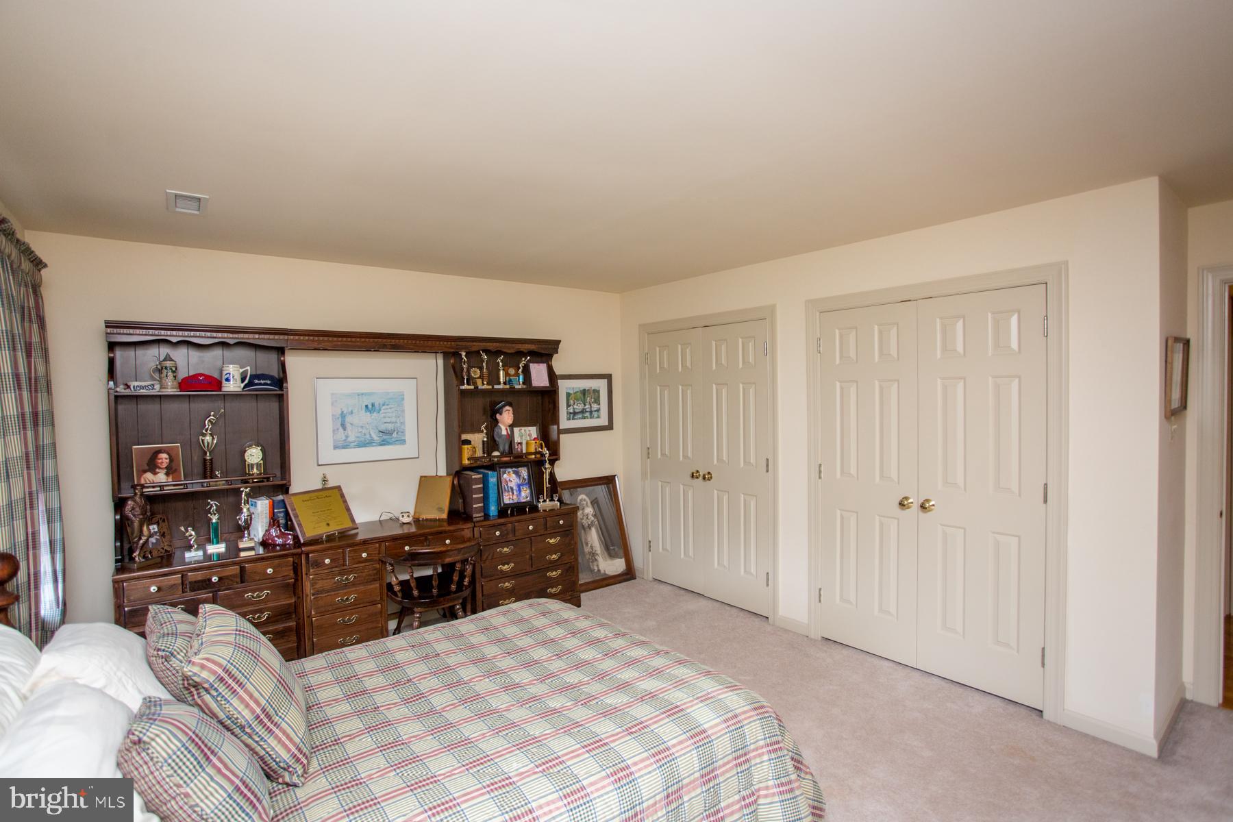 HONEY HOLLOW - Residential