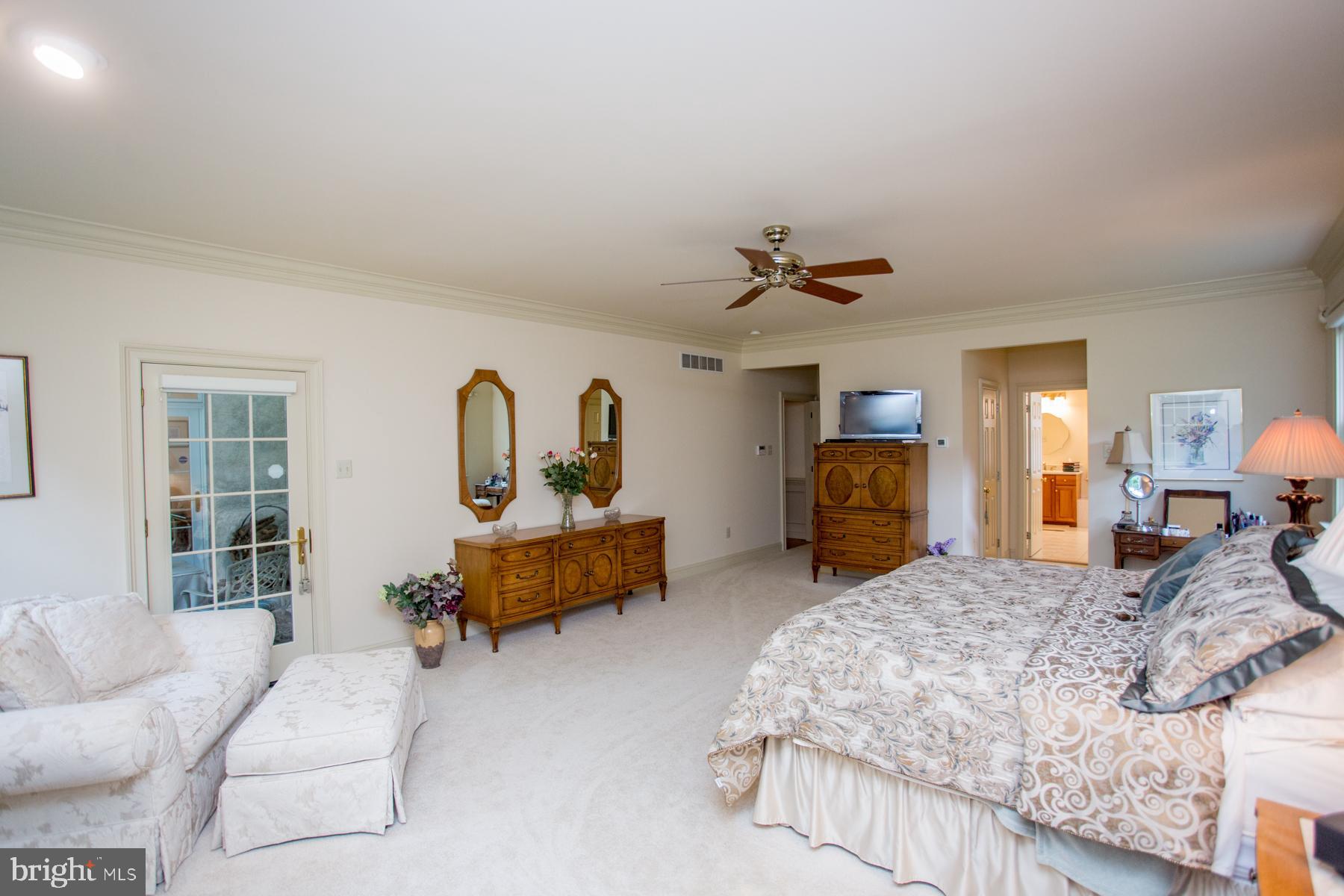 HONEY HOLLOW - Residential