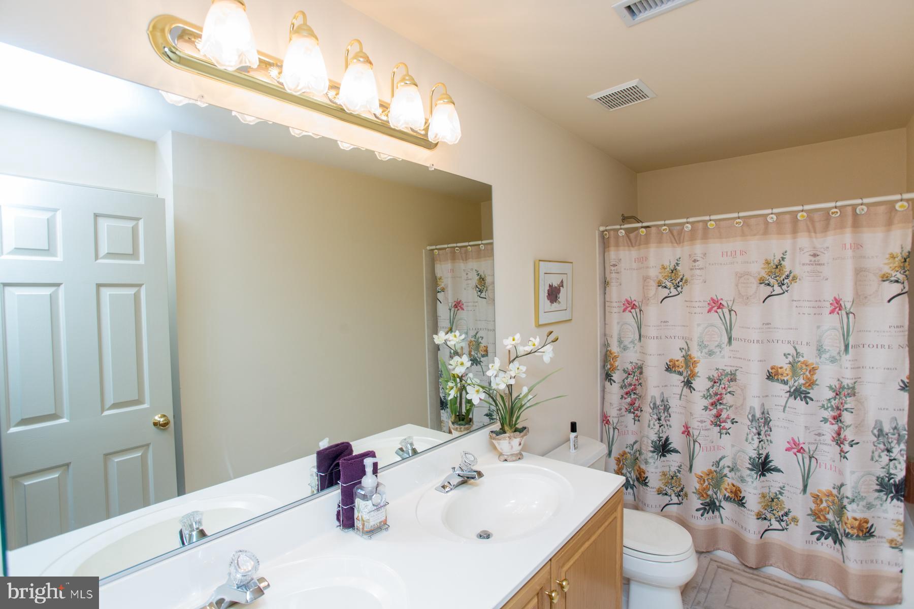 HONEY HOLLOW - Residential