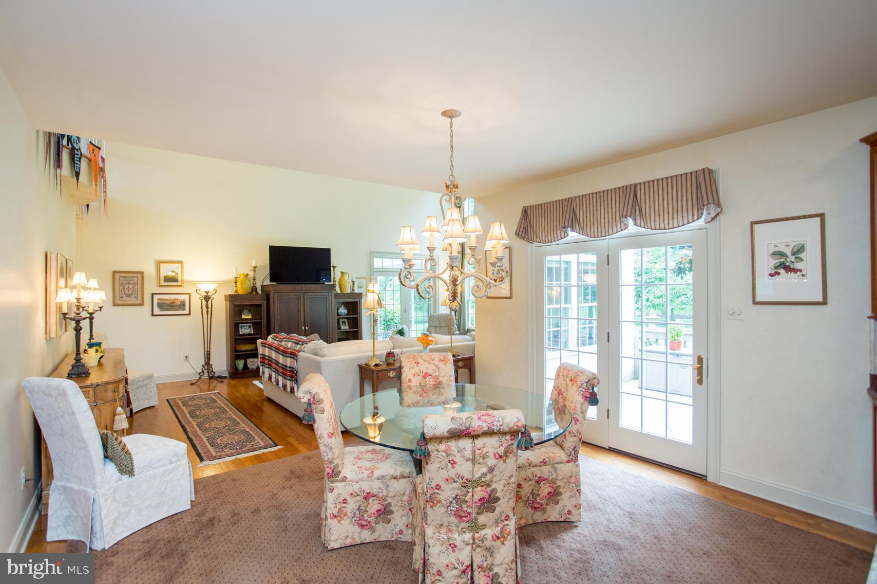 HONEY HOLLOW - Residential