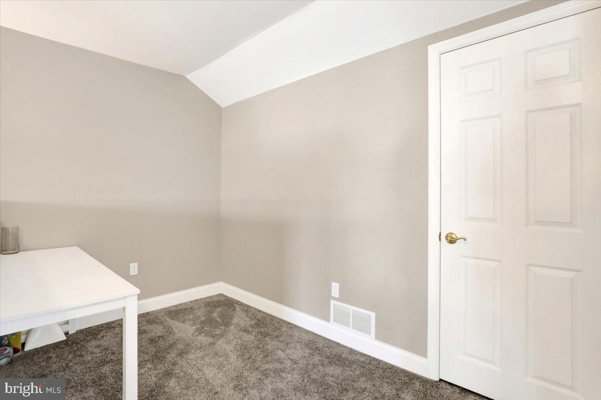 OAK HILL - Residential