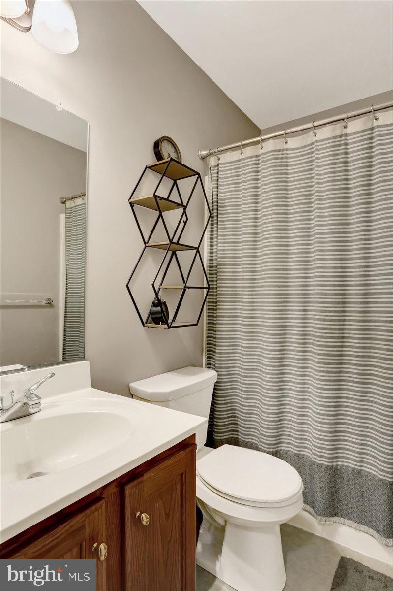 OAK HILL - Residential